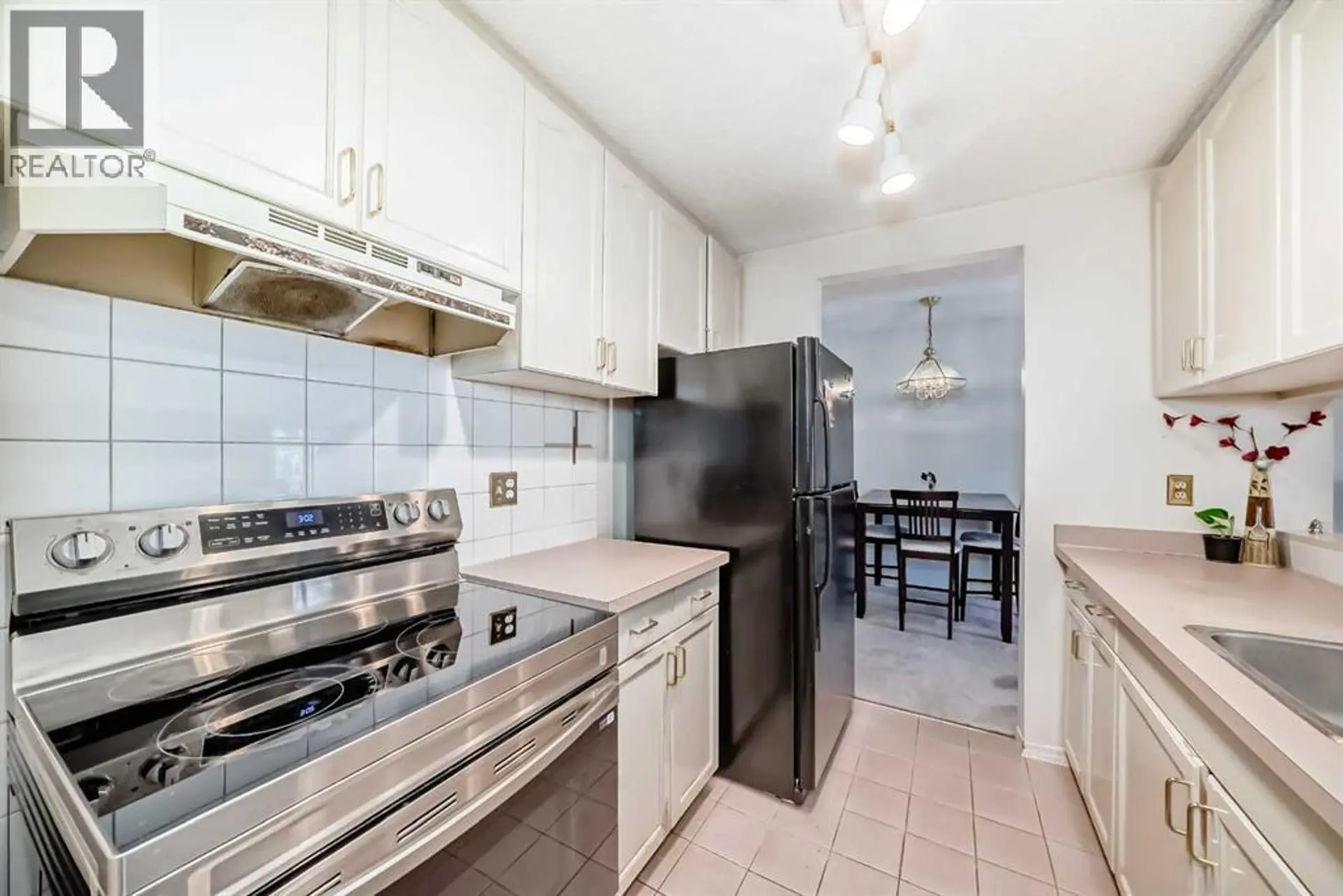 #408 723 57 AVENUE SW - Image 4