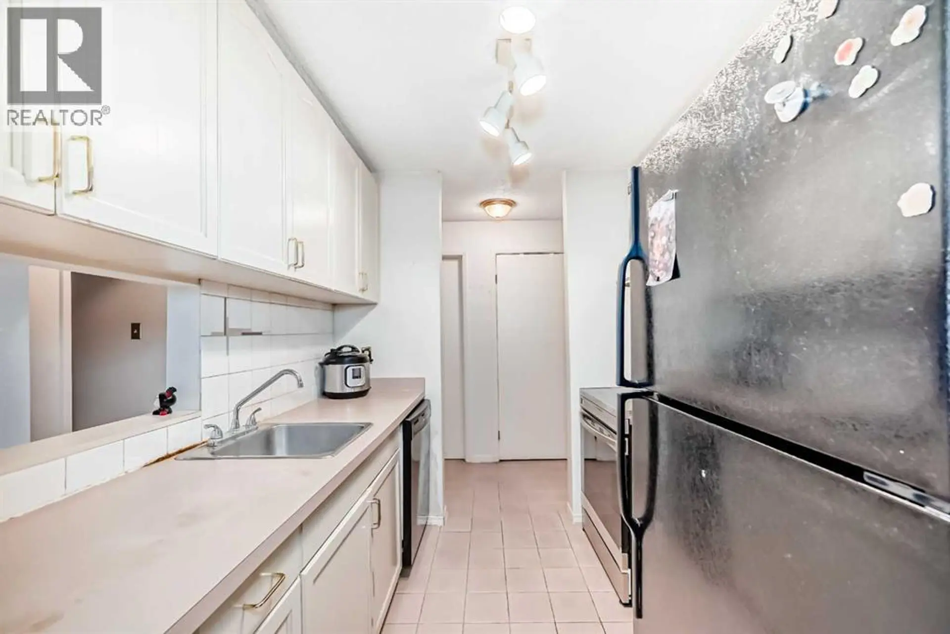 #408 723 57 AVENUE SW - Image 6