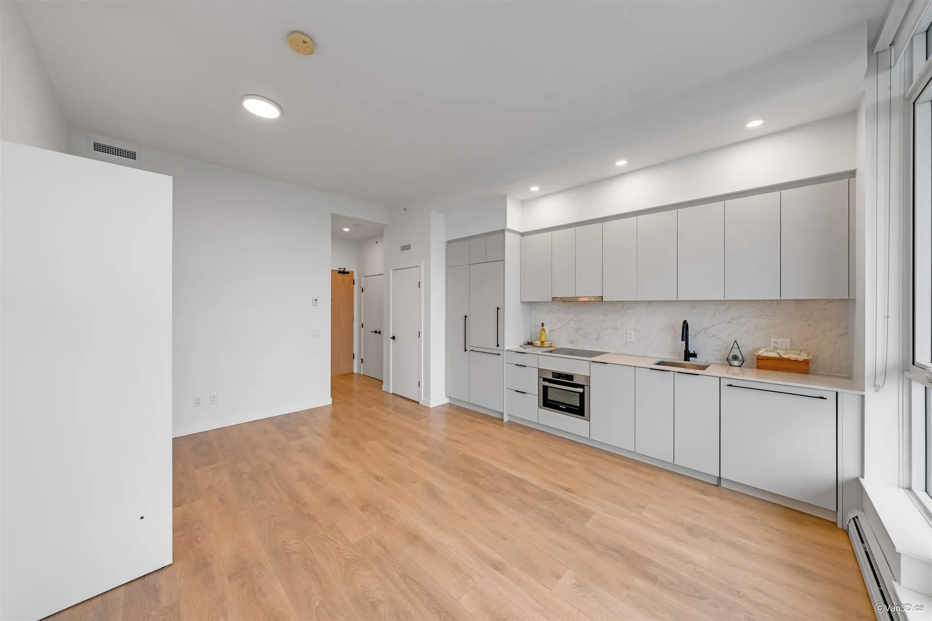 Property at #3009 13685 102 Avenue, Surrey, BC