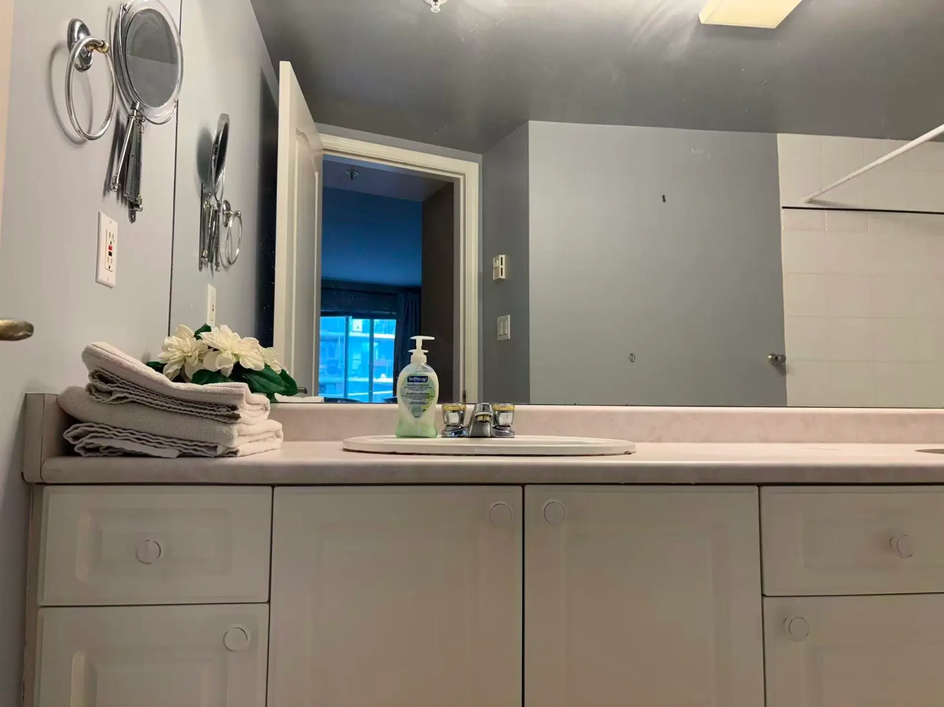 #412 5880 Dover Crescent - Image 12
