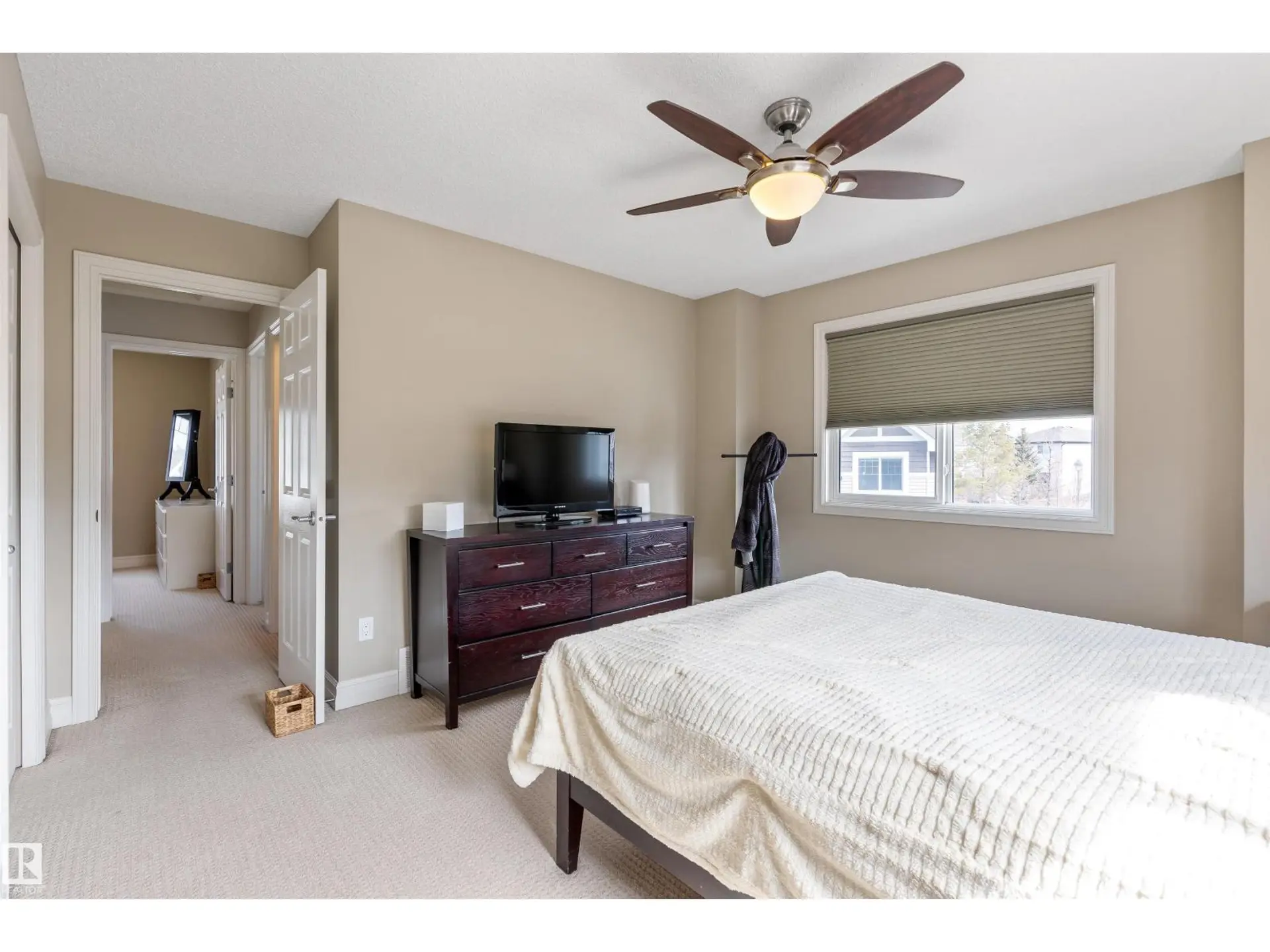 #64 655 TAMARACK RD NW - Image 13