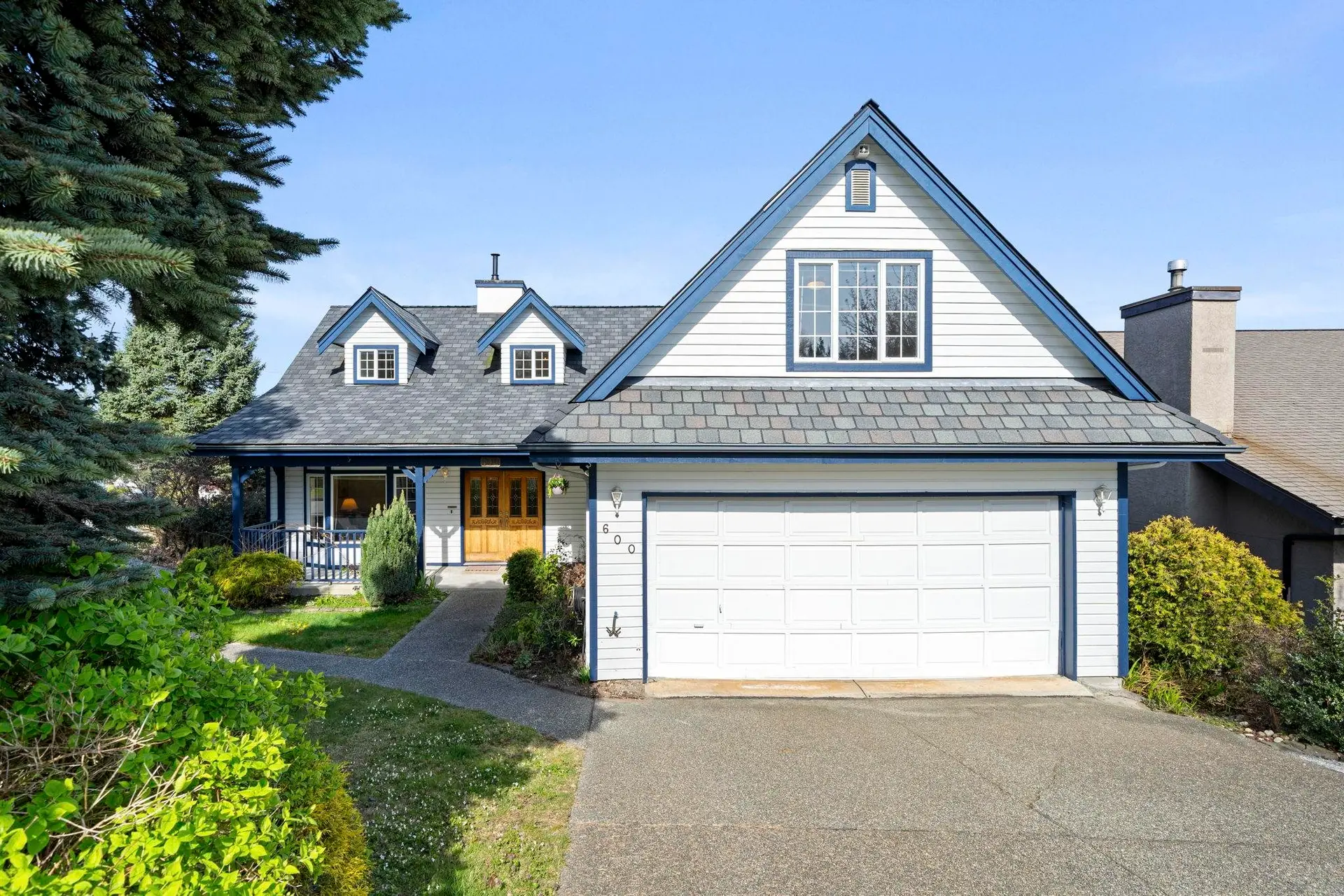 Property at 600 Clearwater Way, Coquitlam, BC