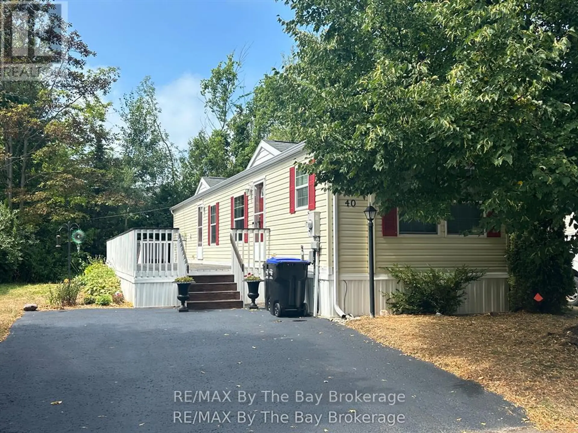 40 GEORGIAN GLEN DRIVE - Image 1