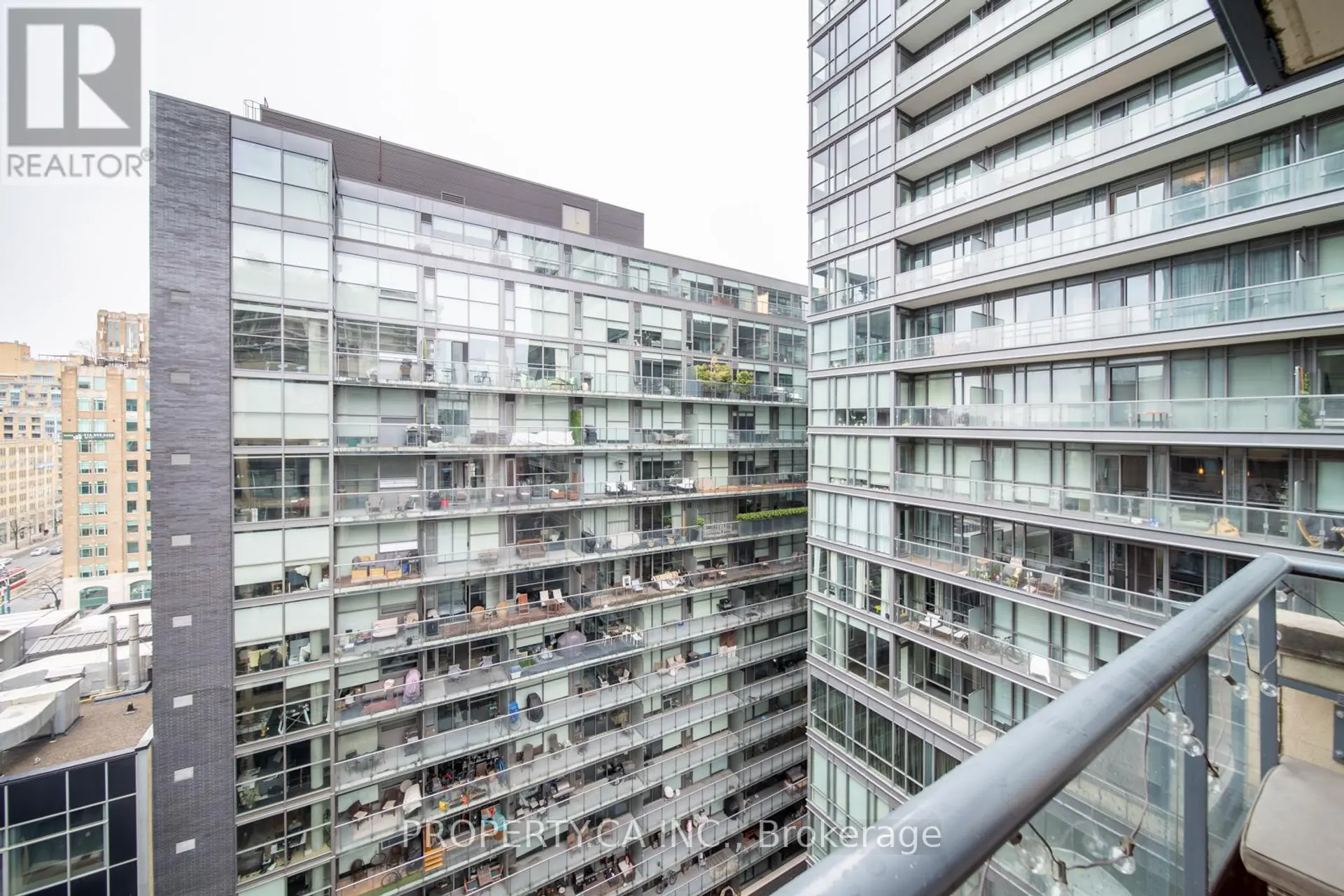 #1314 438 KING STREET W - Image 19