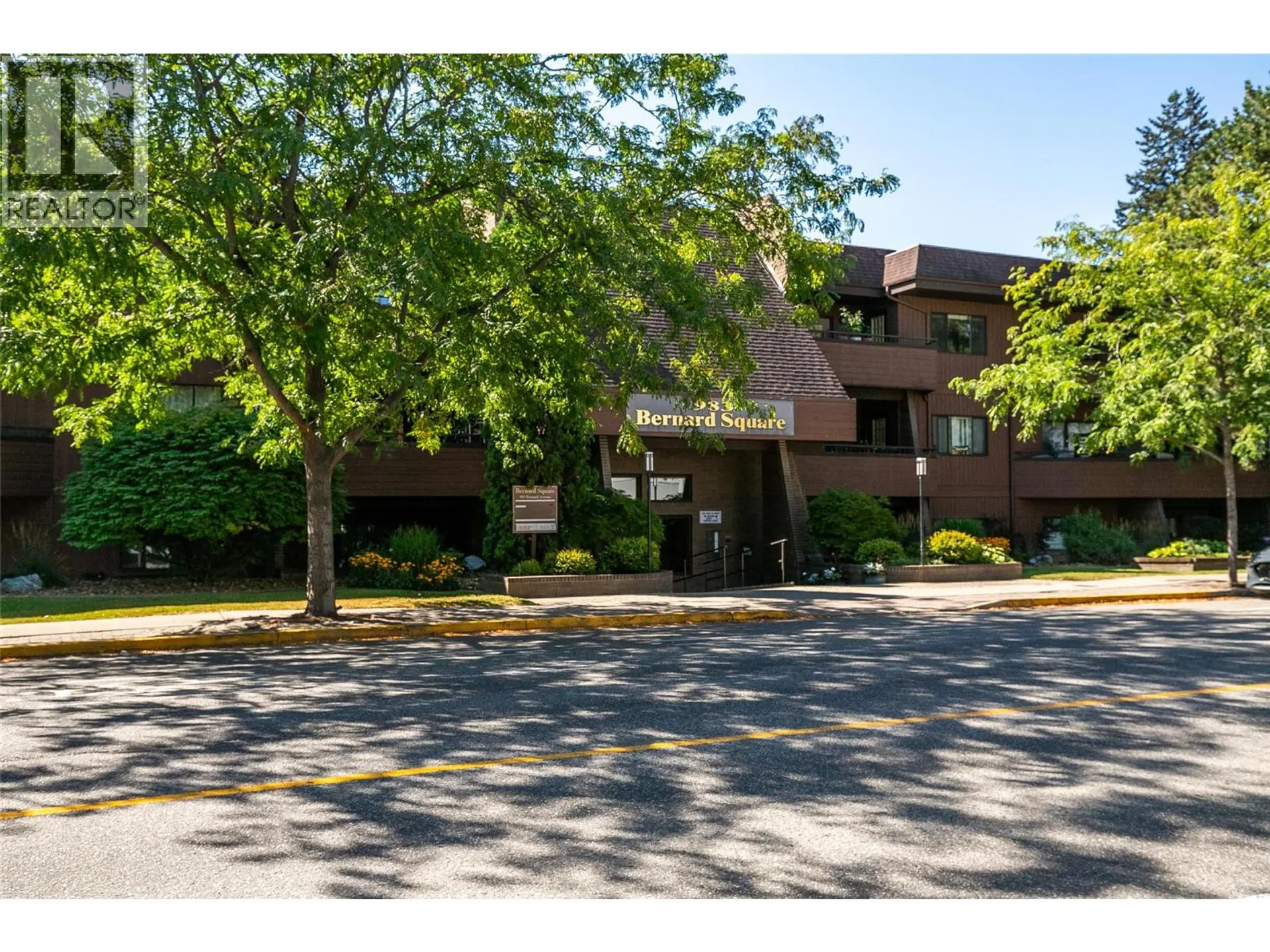 Property at #206 983 Bernard Avenue, Kelowna, BC