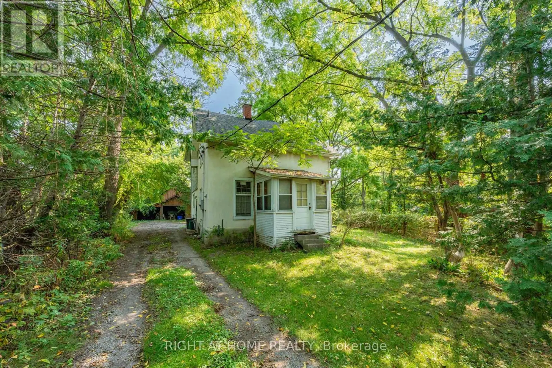 315 MAIN STREET N - Image 2