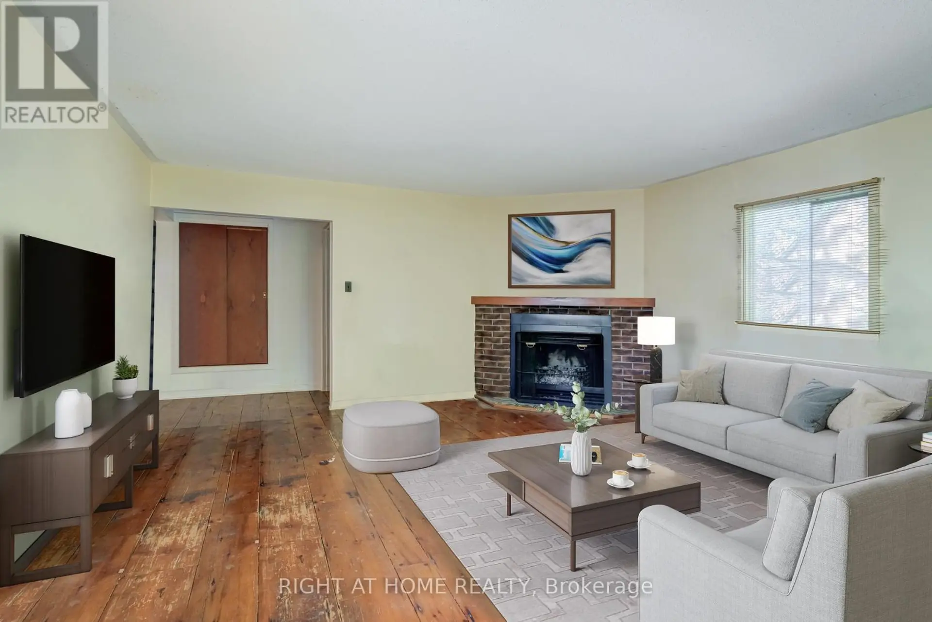 315 MAIN STREET N - Image 9