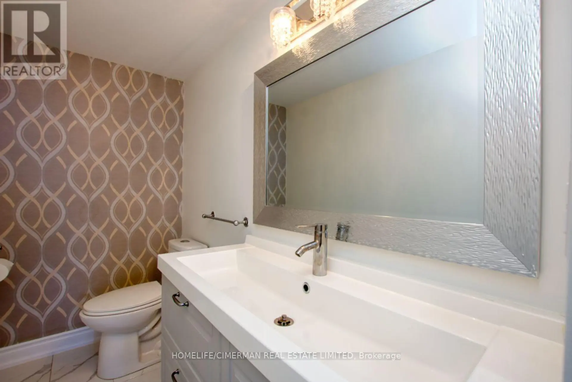 #1511 320 DIXON ROAD - Image 11