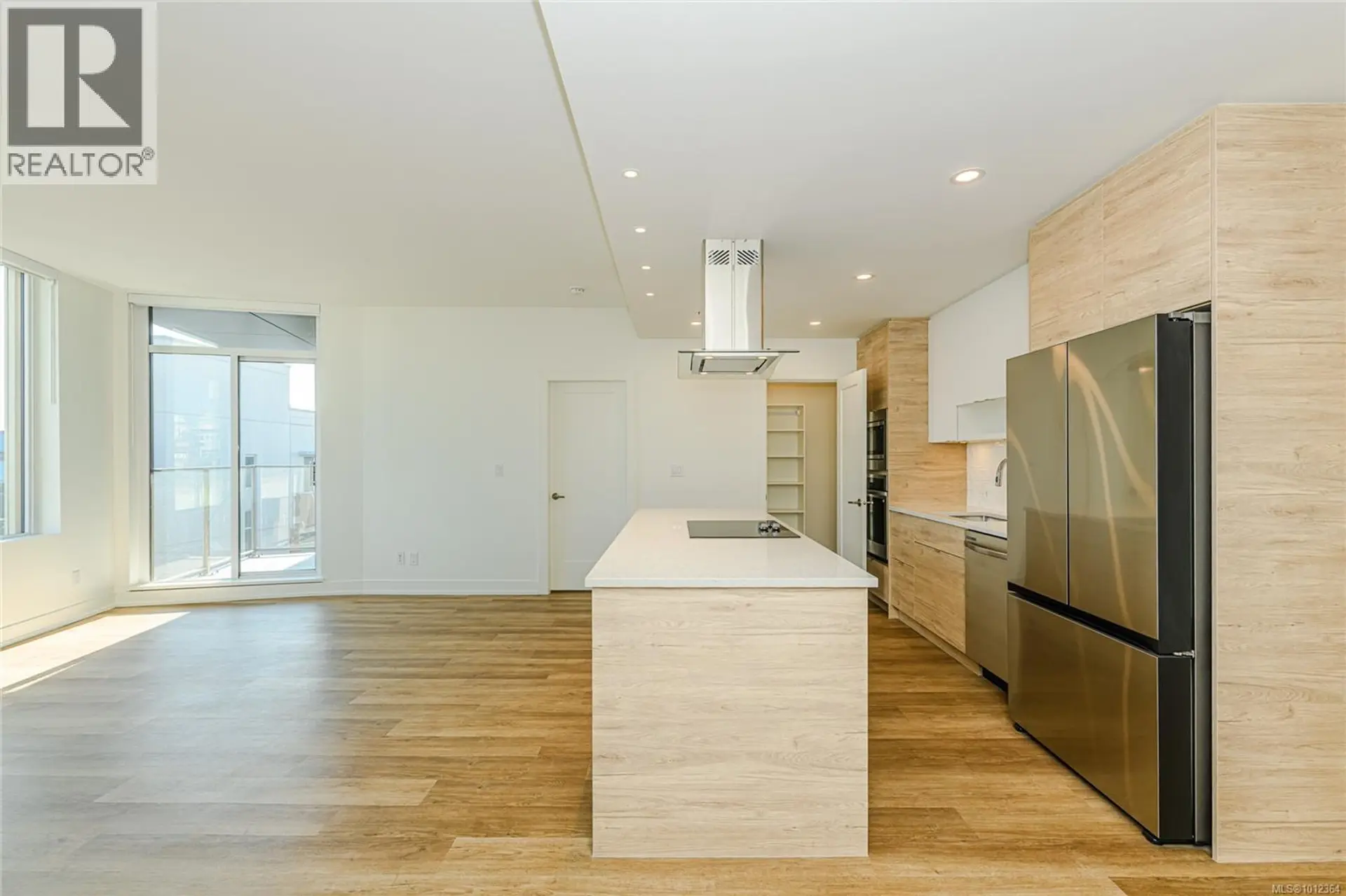 Property at #902 1628 Store St, Victoria, BC