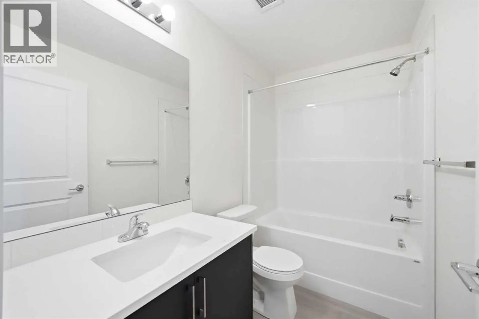 #1105 47 Creekview Gardens SW - Image 16