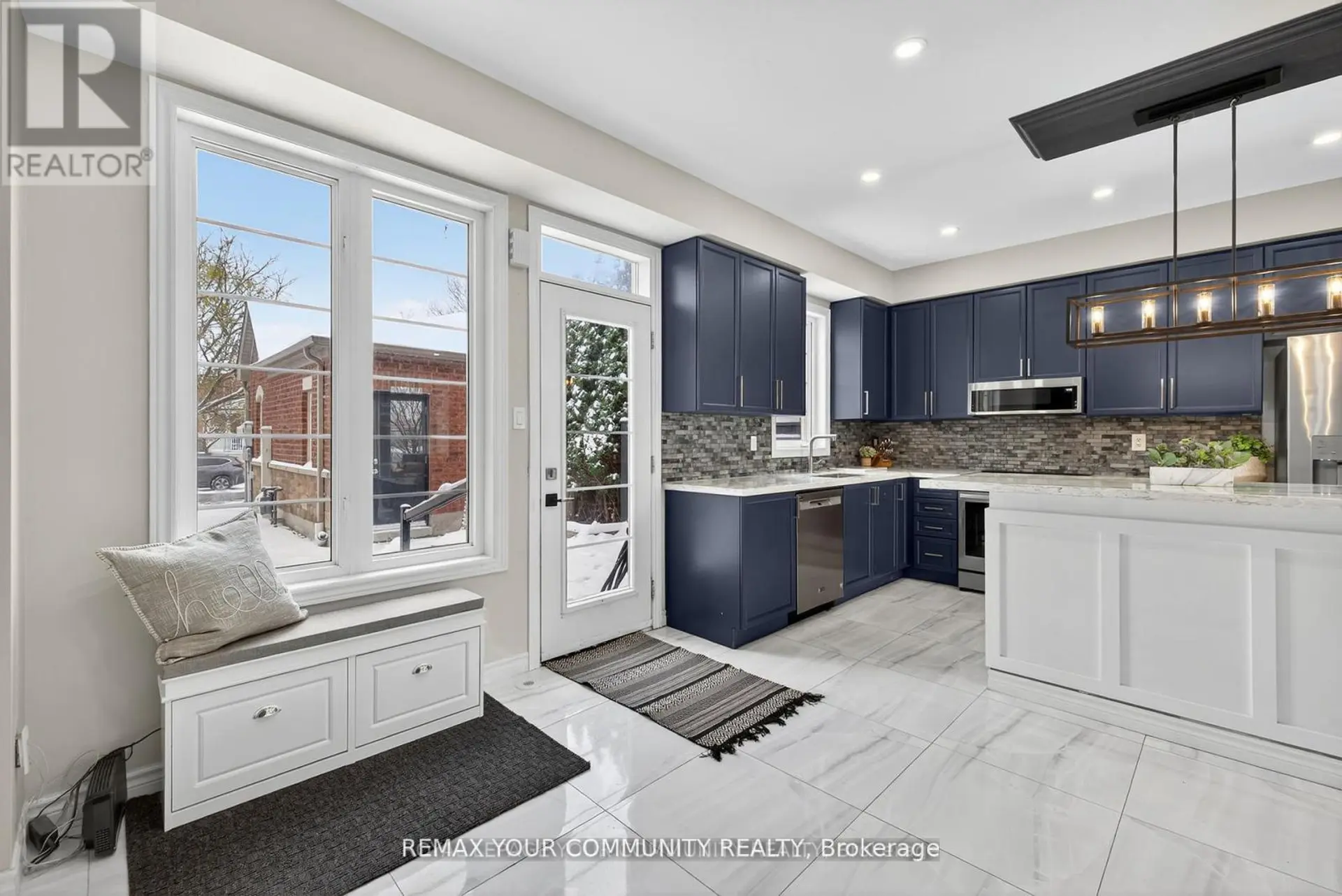 193 ZOKOL DRIVE - Image 11