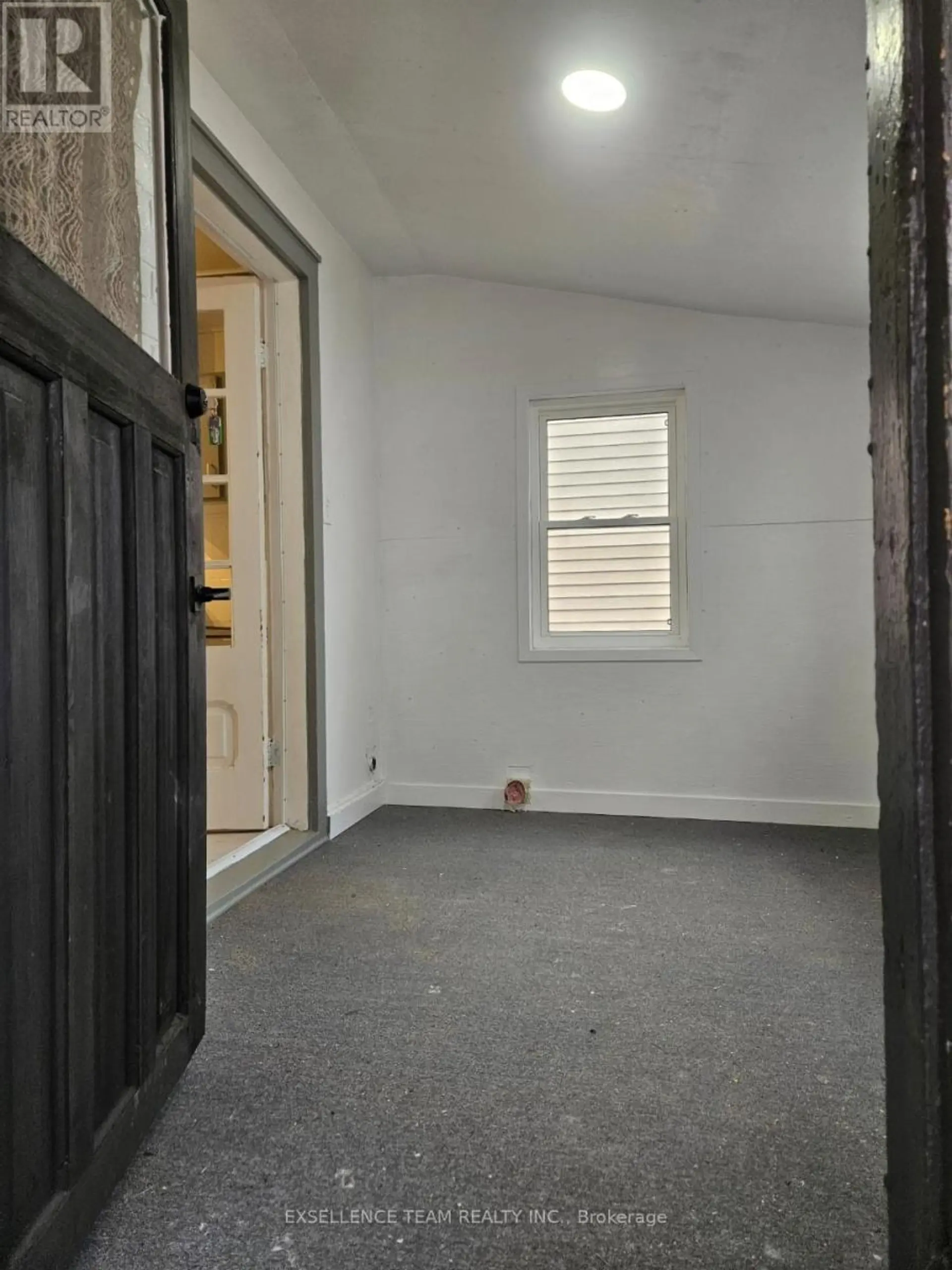 230-230A CARLETON STREET W - Image 3