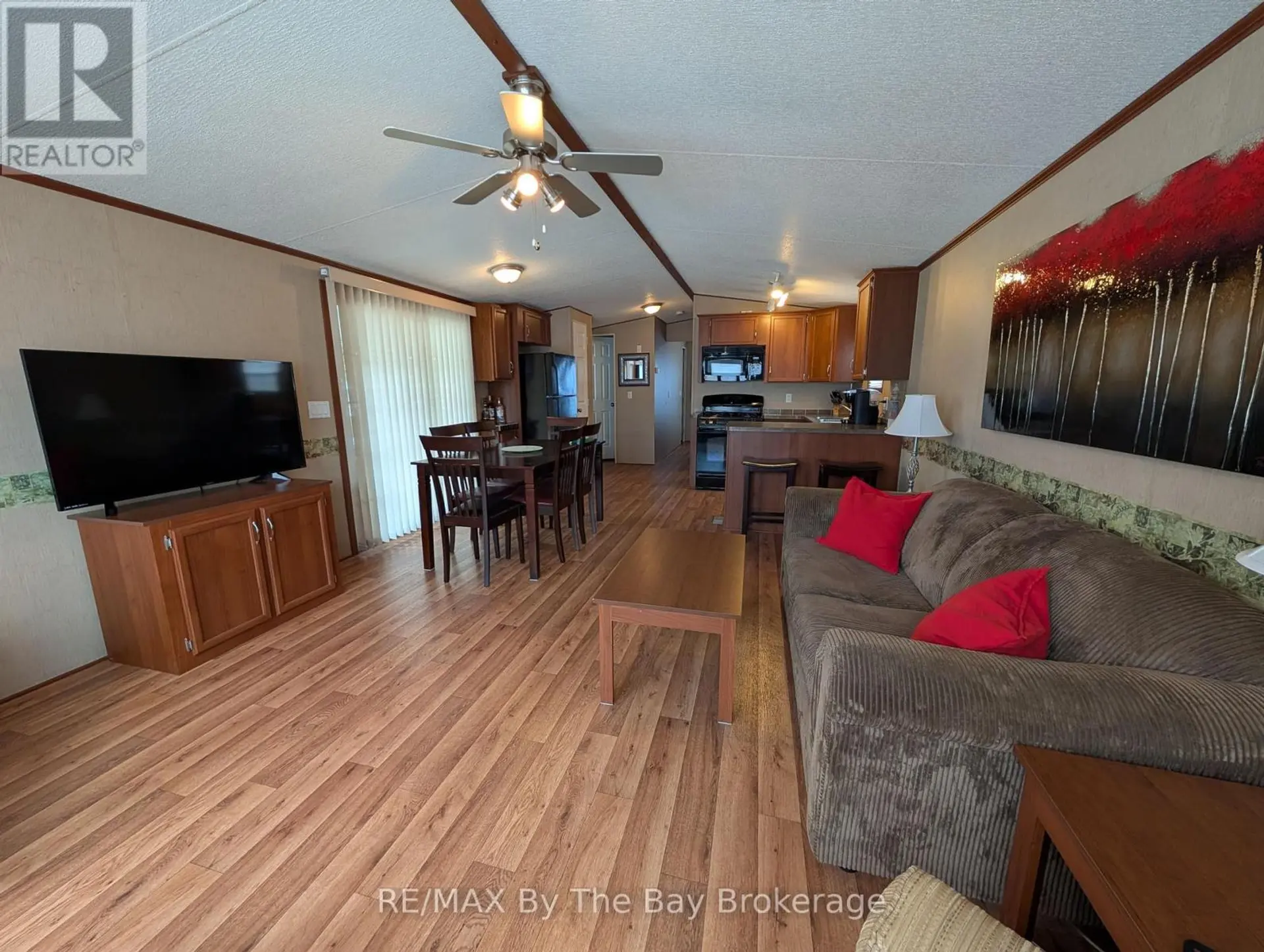 2 WHITE PINES TRAIL - Image 8