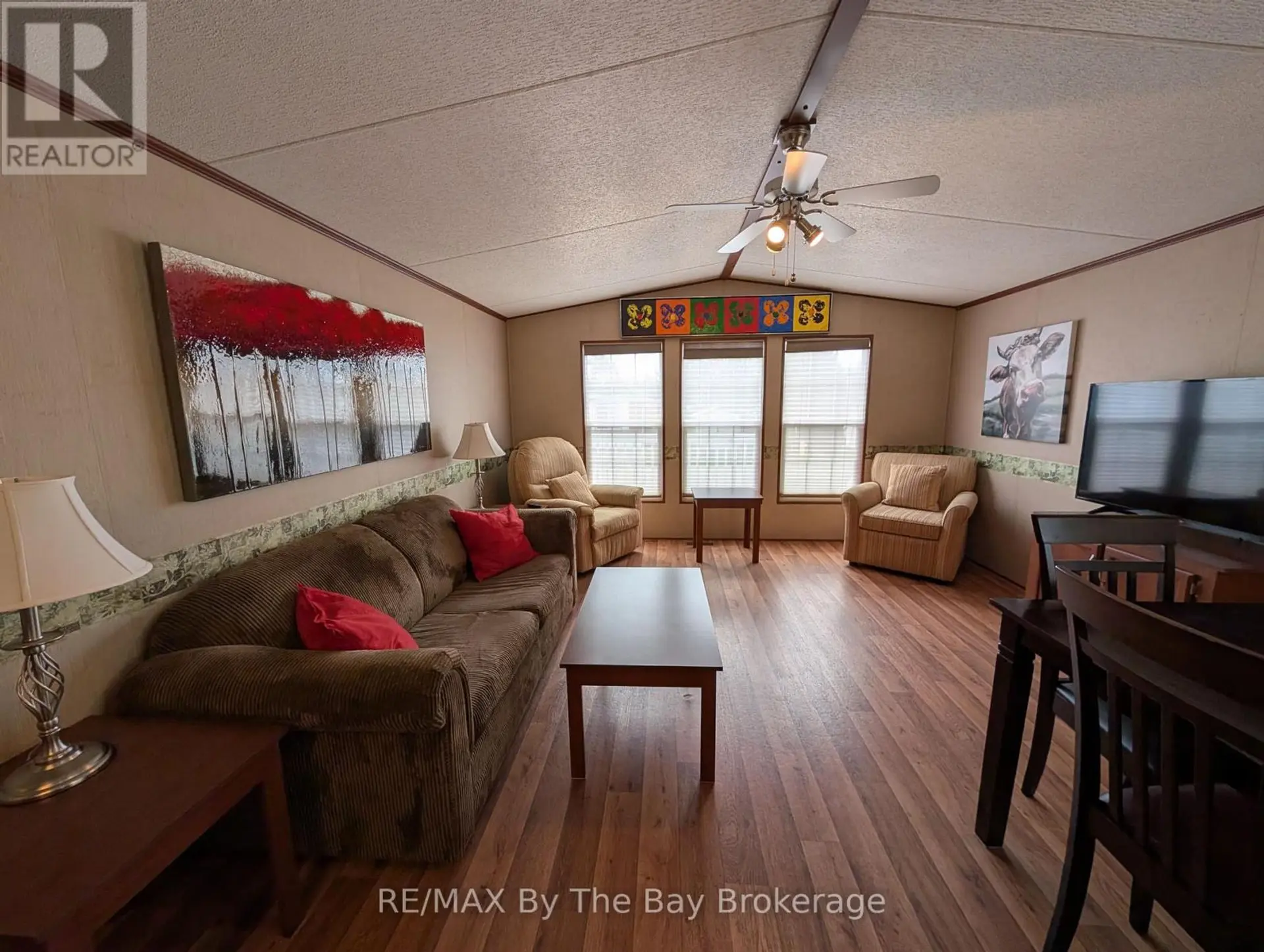 2 WHITE PINES TRAIL - Image 7