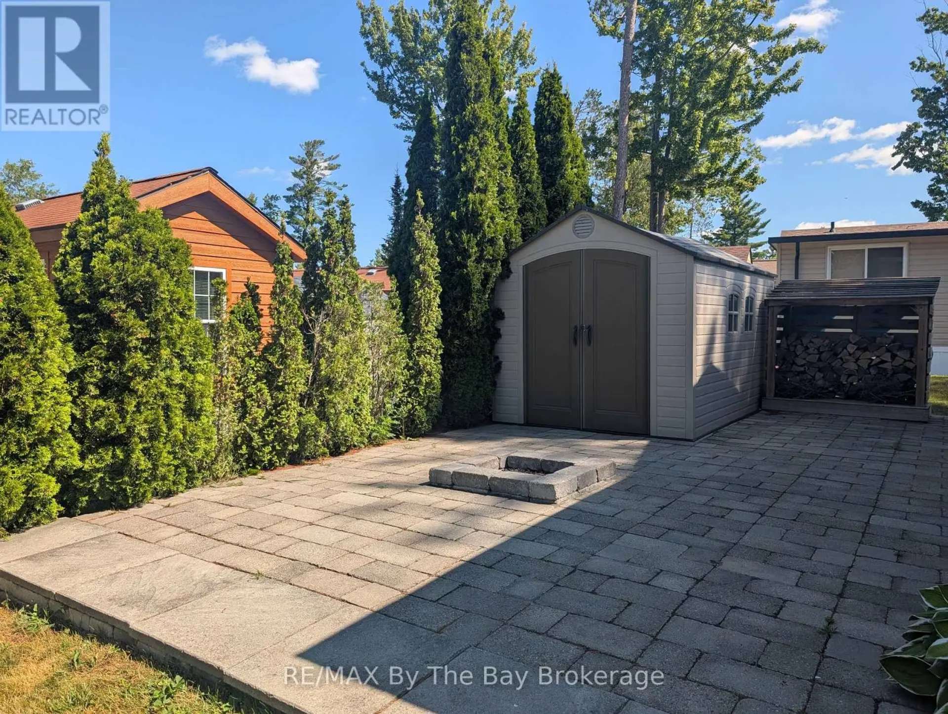 2 WHITE PINES TRAIL - Image 4