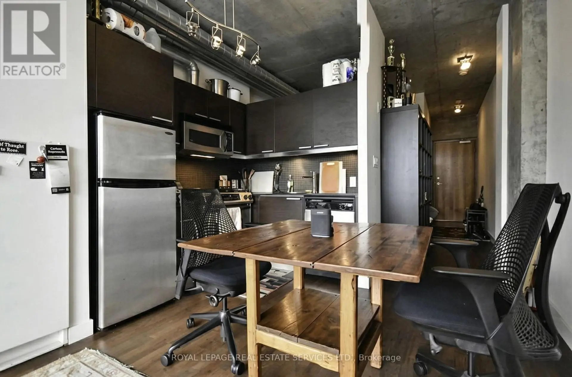 #804 169 JOHN STREET - Image 9