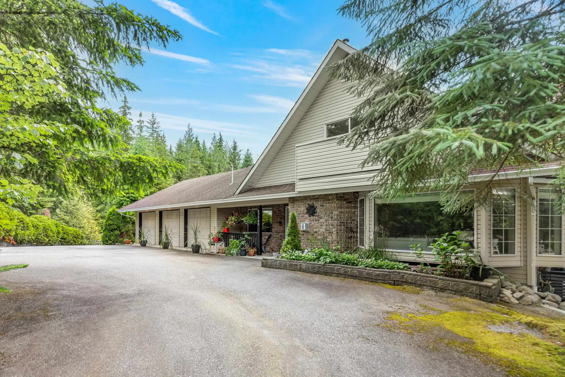 Property at 27740 Sayers Crescent, Maple Ridge, BC