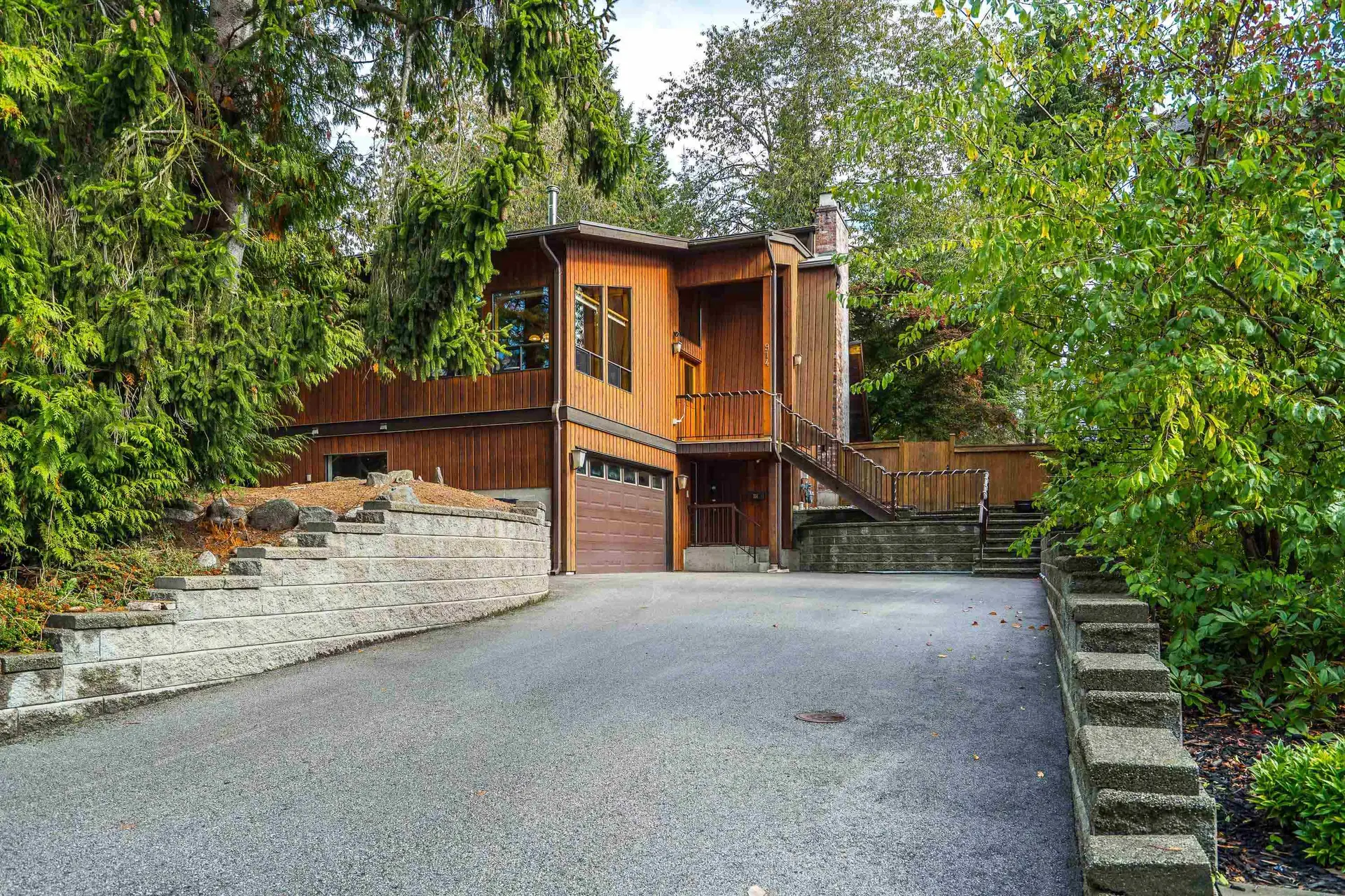 Property at 914 164 Street, Surrey, BC