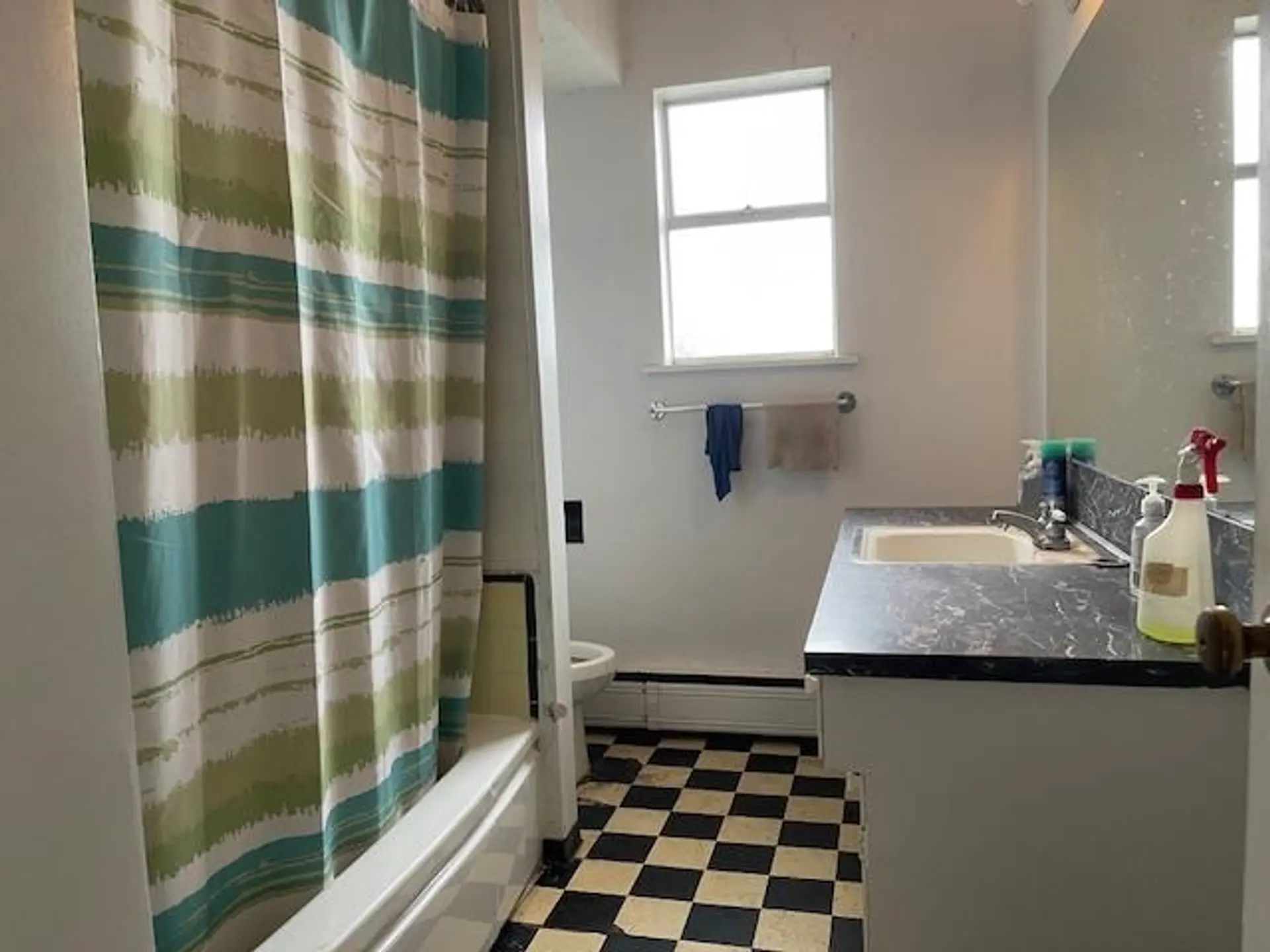 6341 Beatrice Street - Image 12