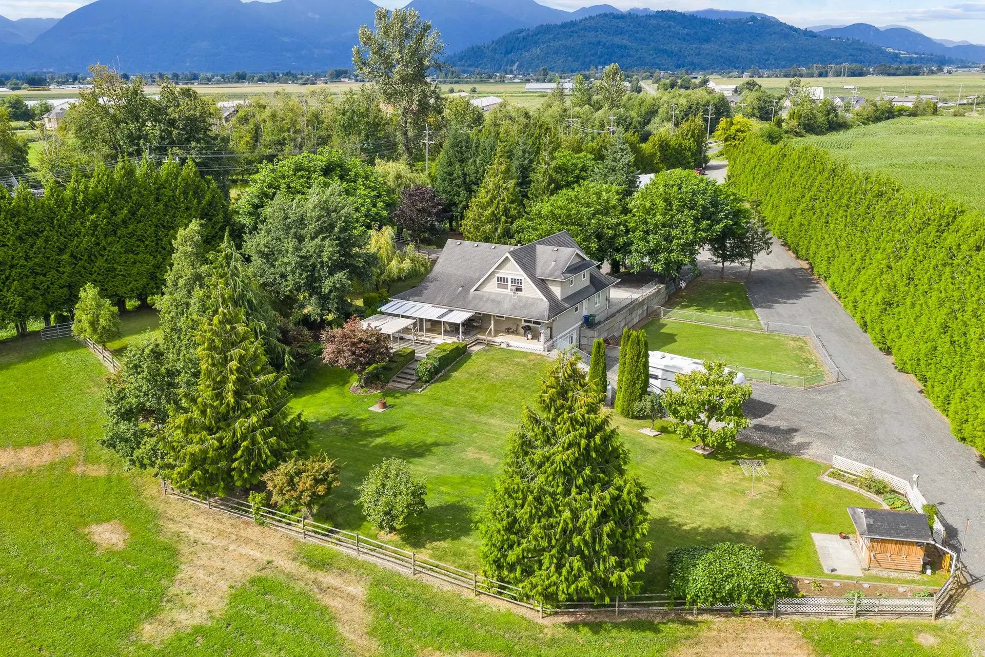 Property at 5400 Spurline Road, Sardis - Greendale, BC