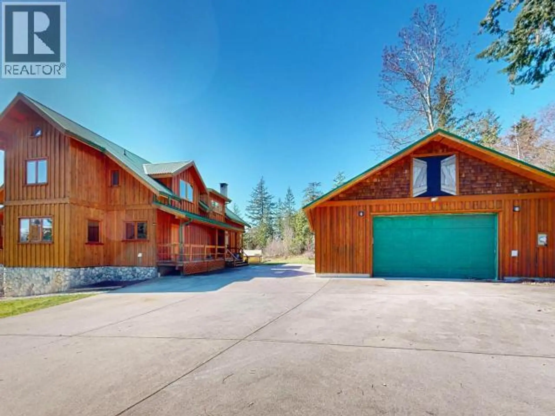 Property at 3749 HIGHWAY 101, Powell River, BC