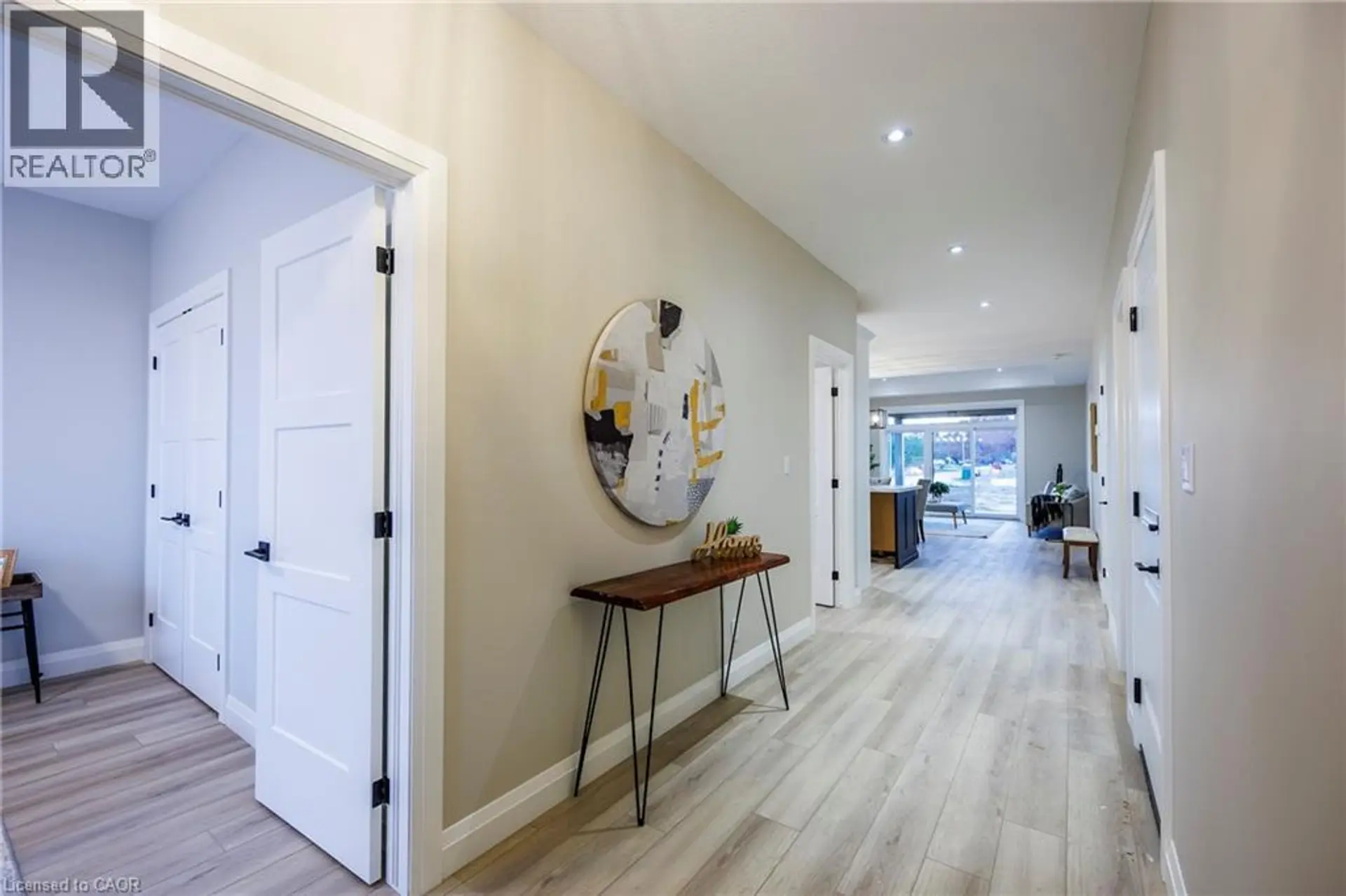 377 ARGYLE AVENUE - Image 4