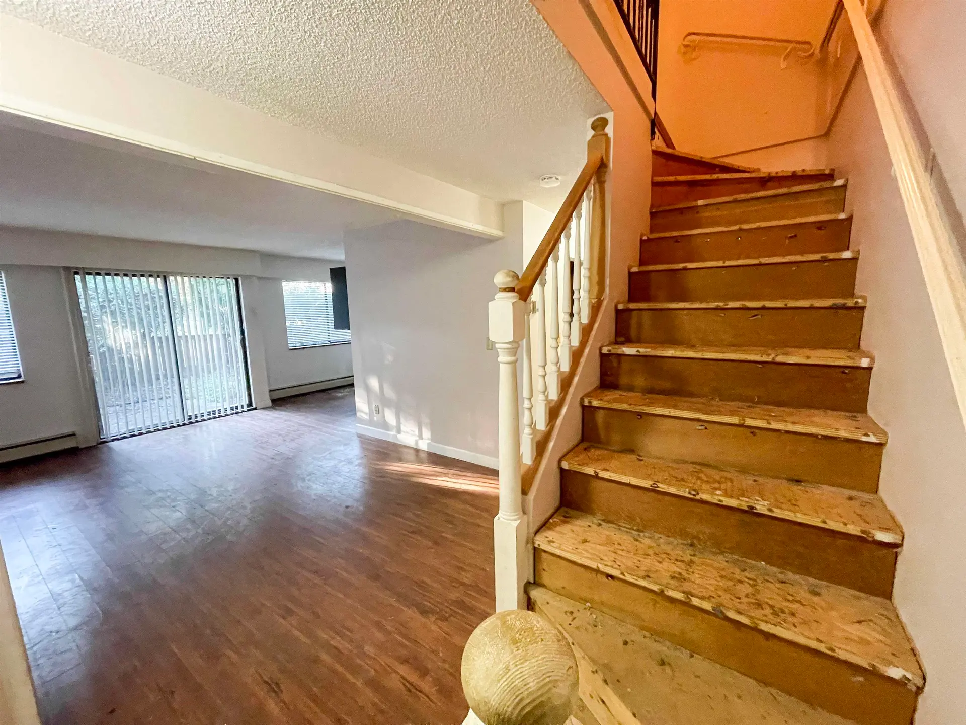 #13 9402 122 Street - Image 14