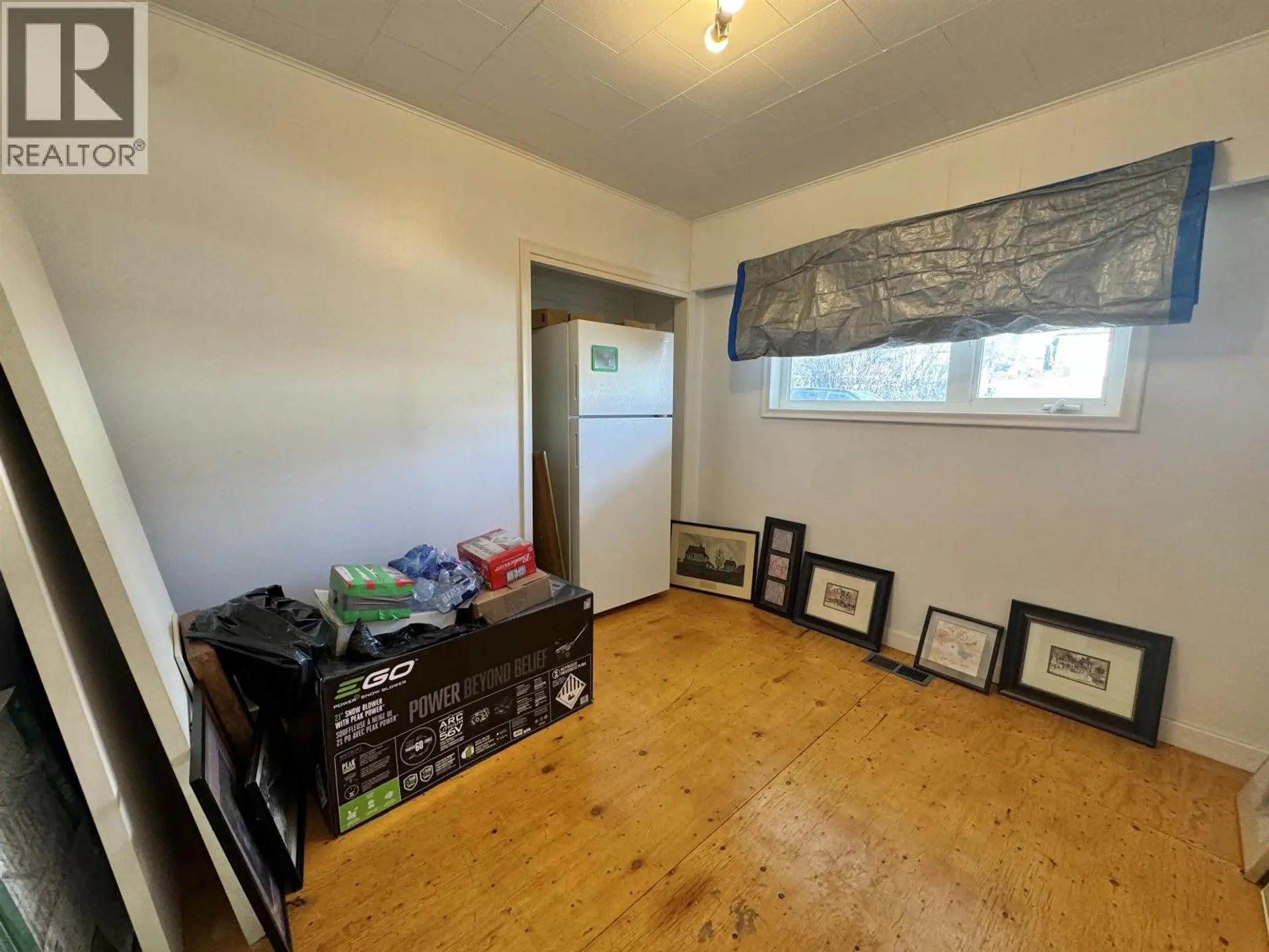 1175 N SECOND AVENUE - Image 8