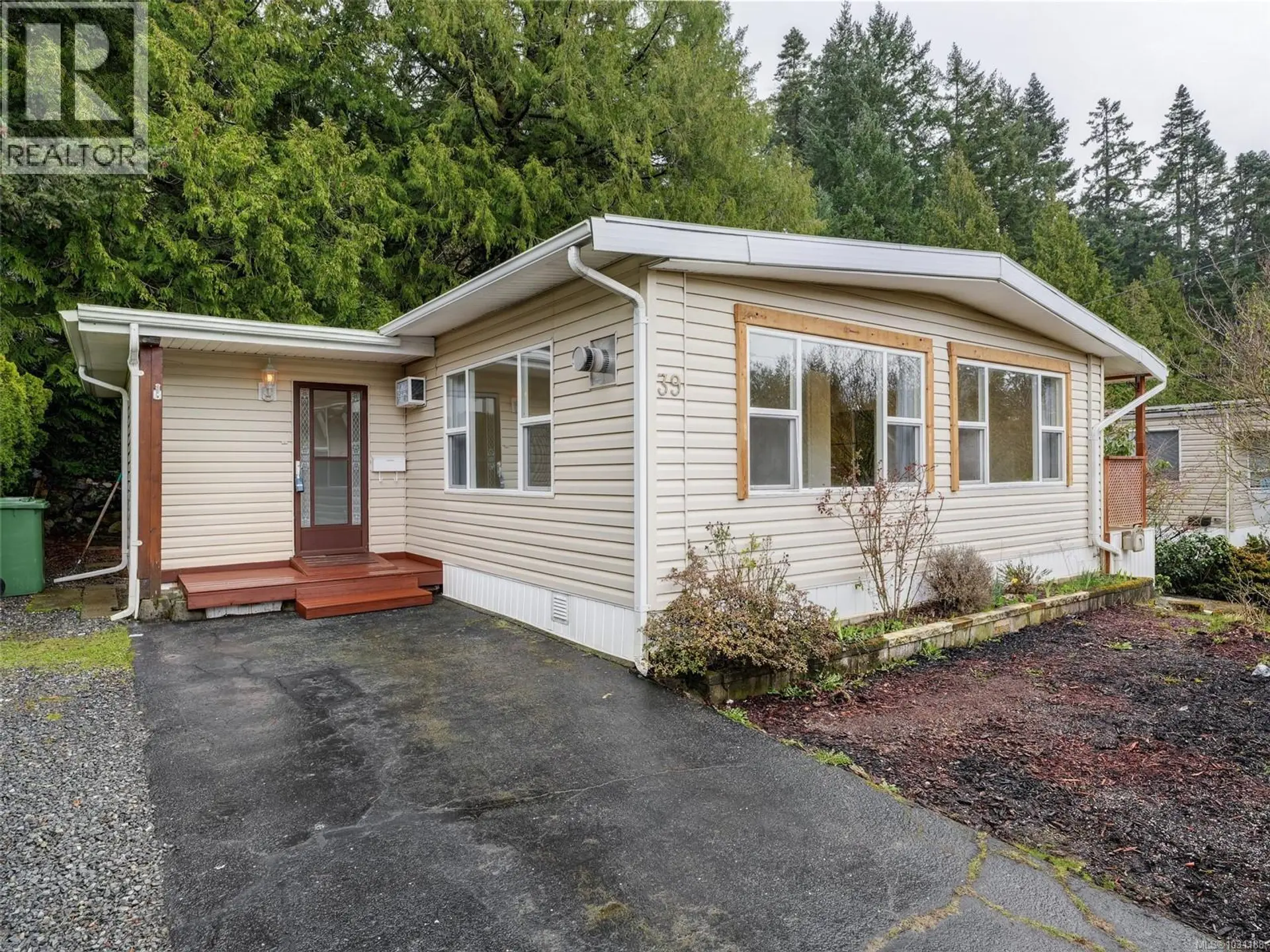Property at #39 2587 Selwyn Rd, Langford, BC
