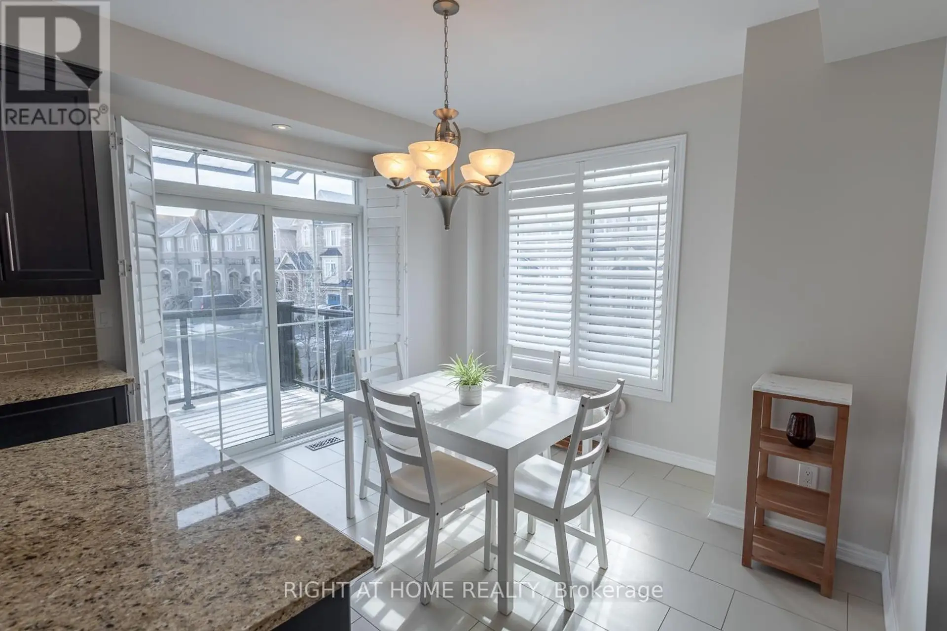 25 ROCKMAN CRESCENT - Image 12