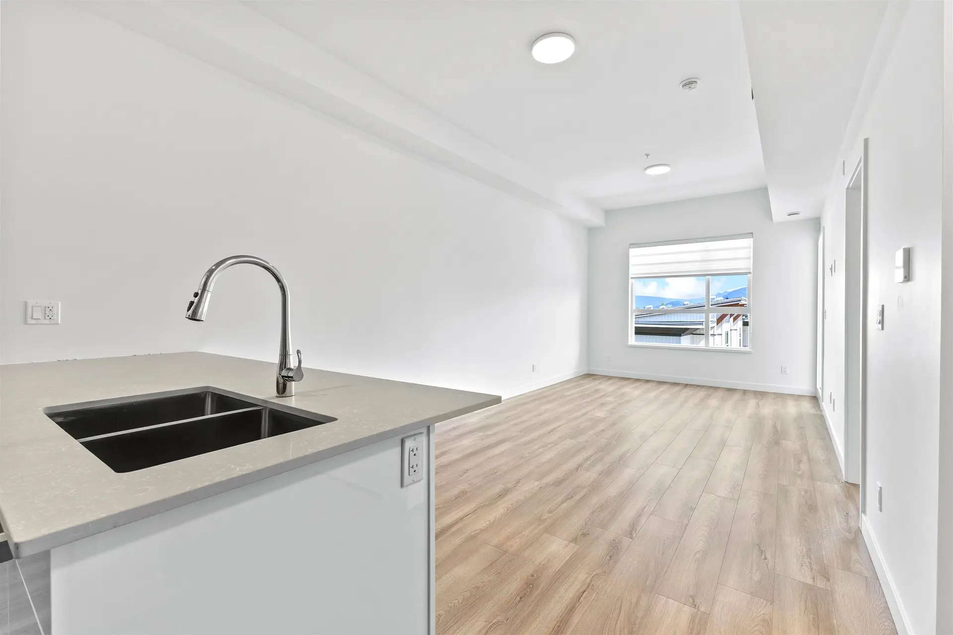 #510 11913 Burnett Street - Image 3