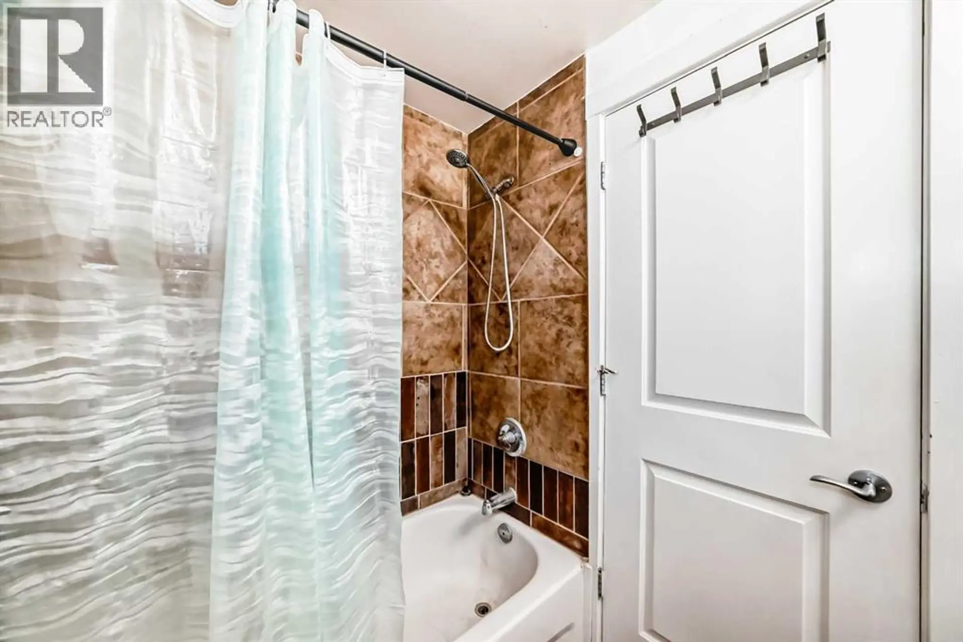 #8 310 22 AVENUE SW - Image 11
