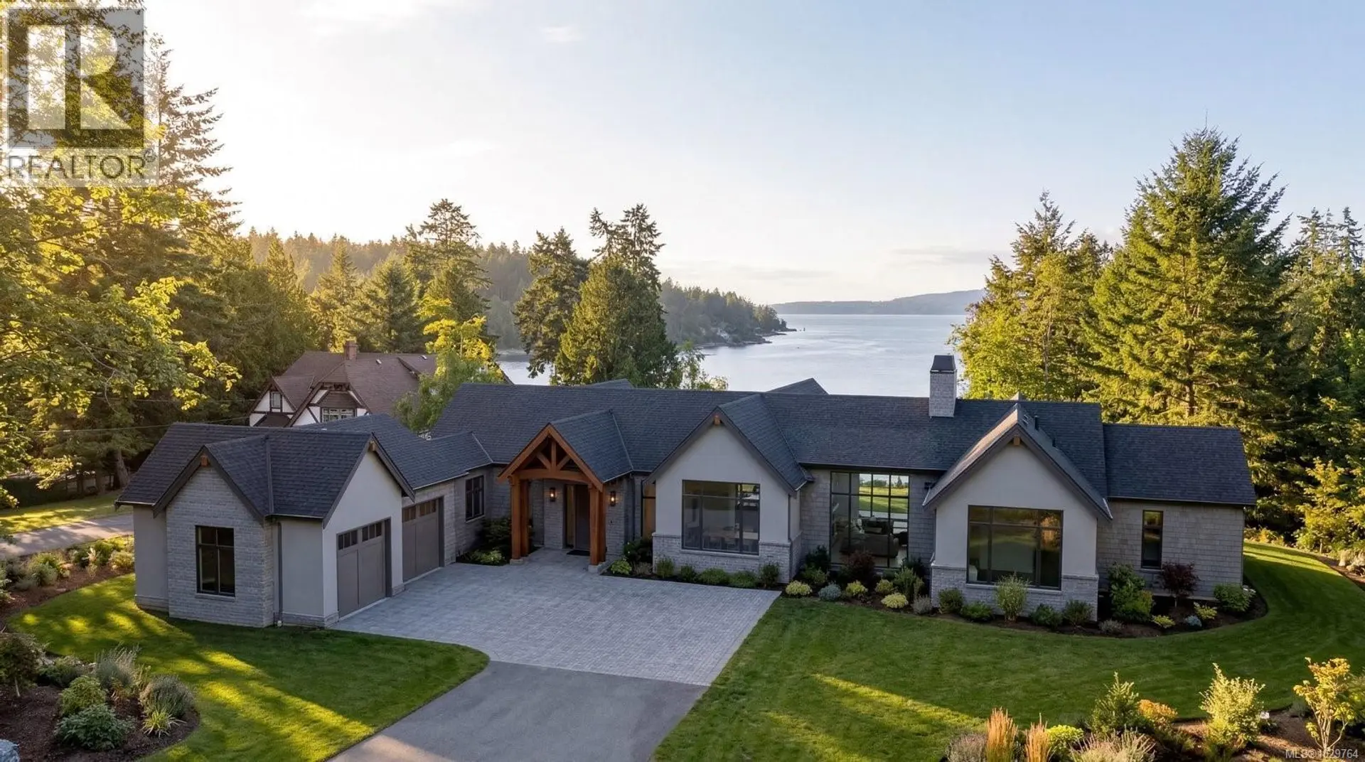 Property at 2839 Oceanside Lane, Mill Bay, BC
