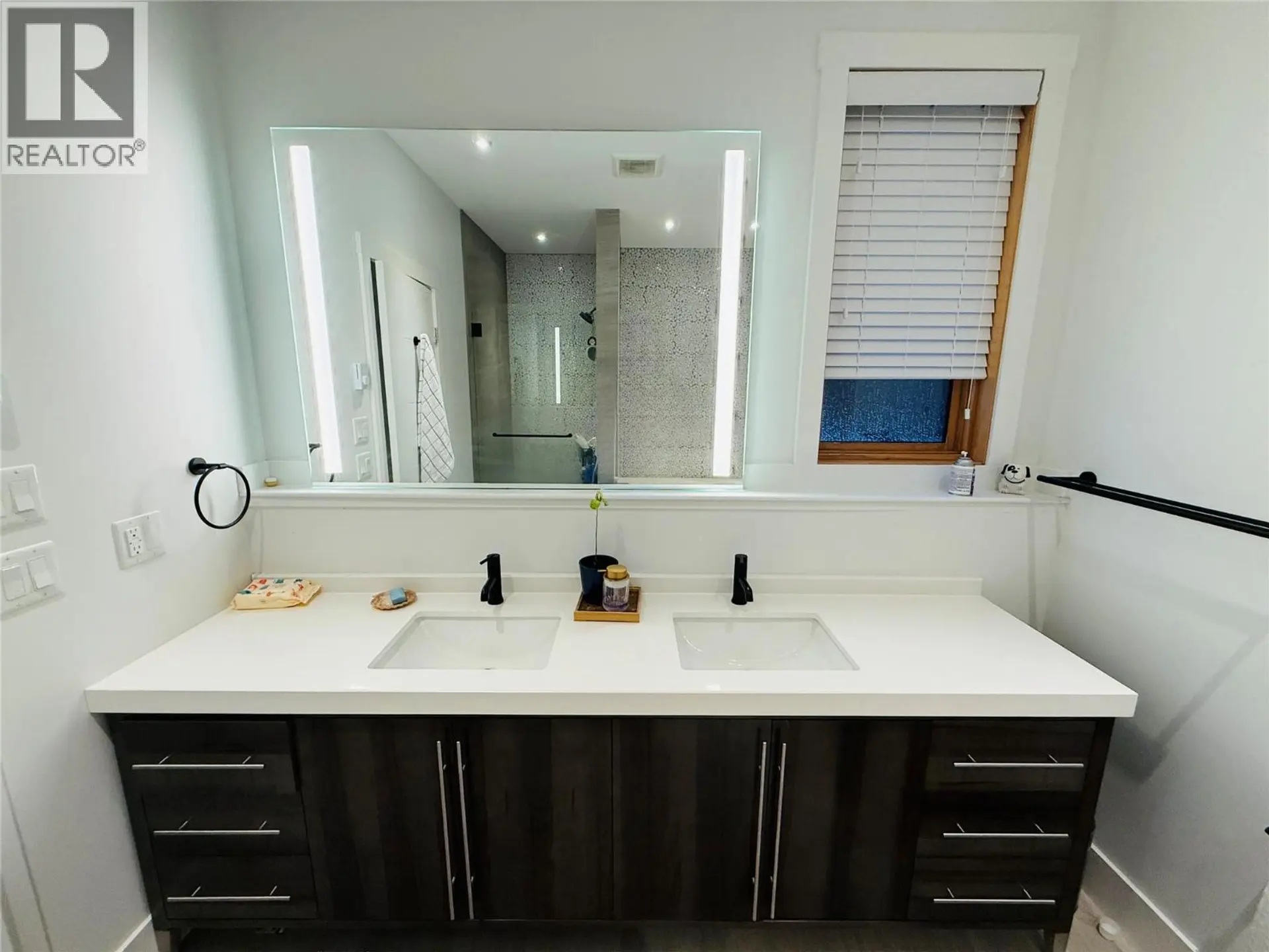 #501 7291 PROSPECTOR Avenue - Image 7