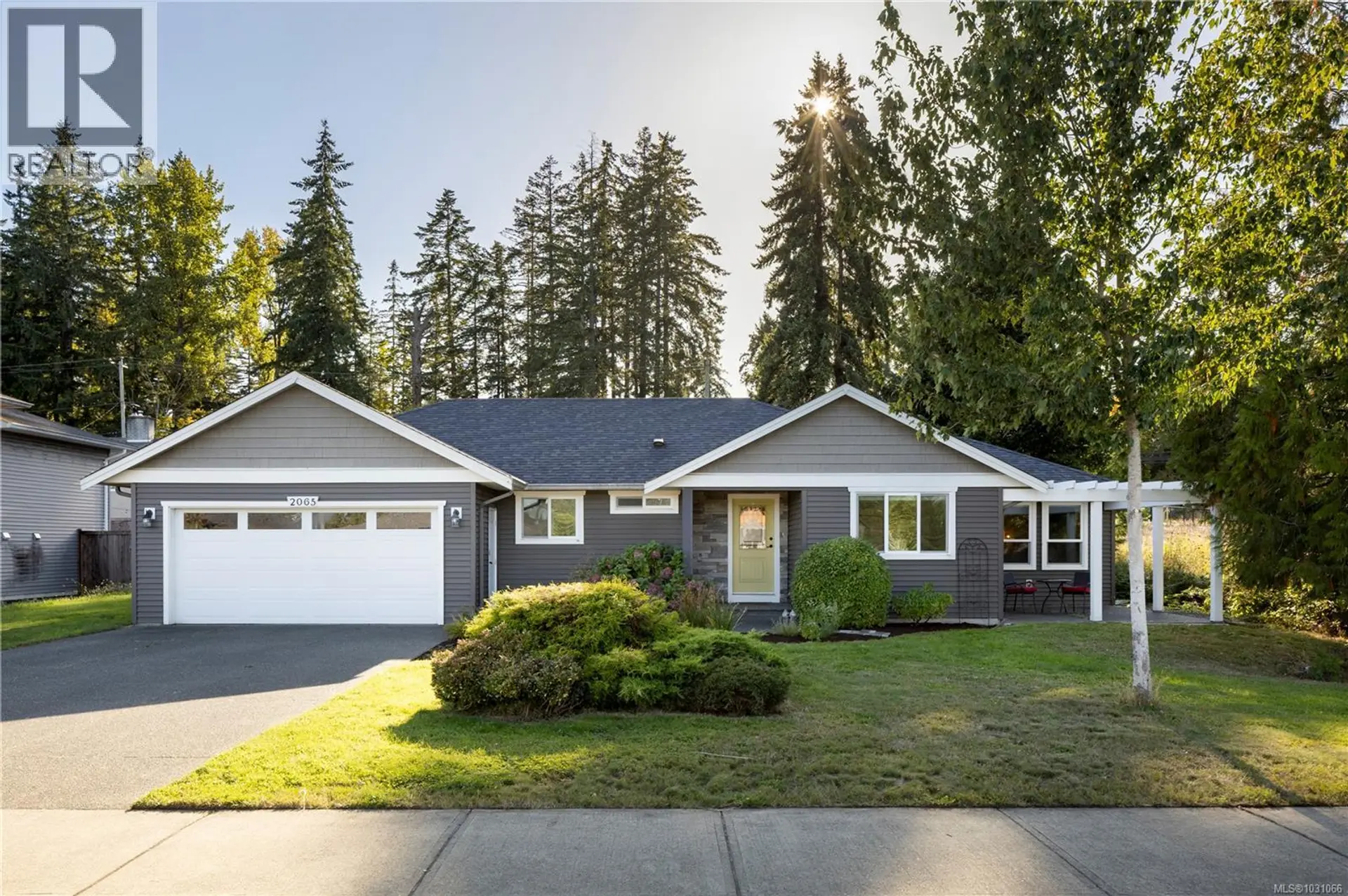 Property at 2065 Morello Pl, Courtenay, BC
