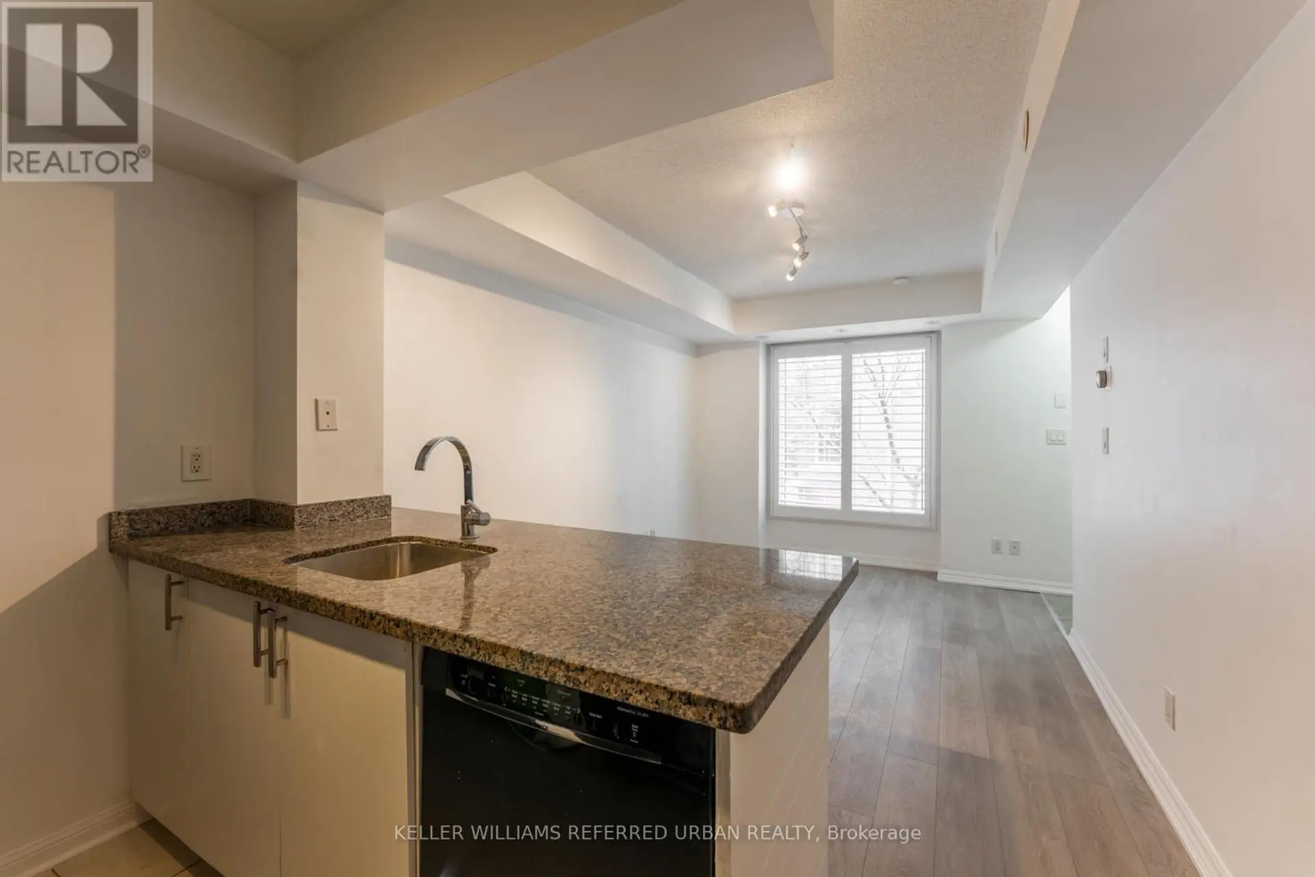 #651 3 EVERSON DRIVE - Image 4