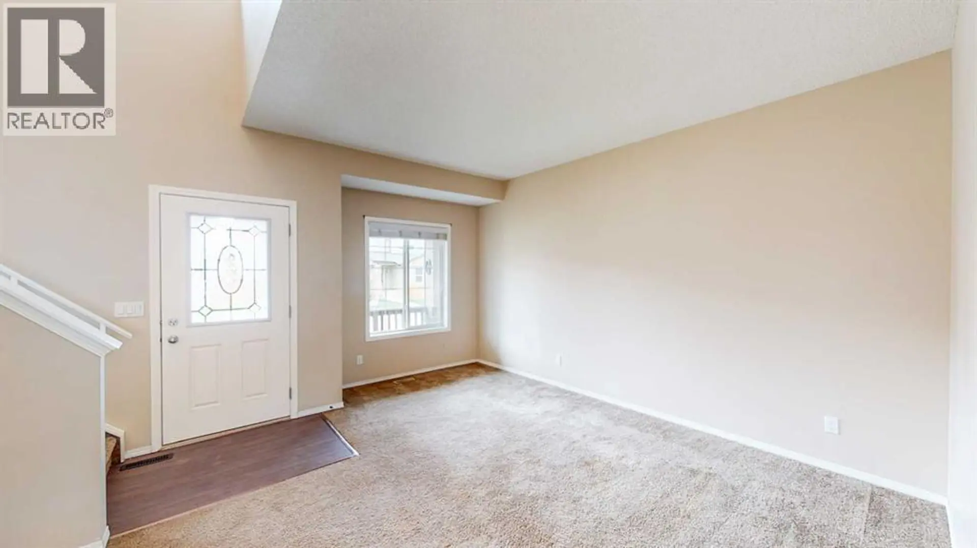 198 SKYVIEW POINT ROAD NE - Image 6