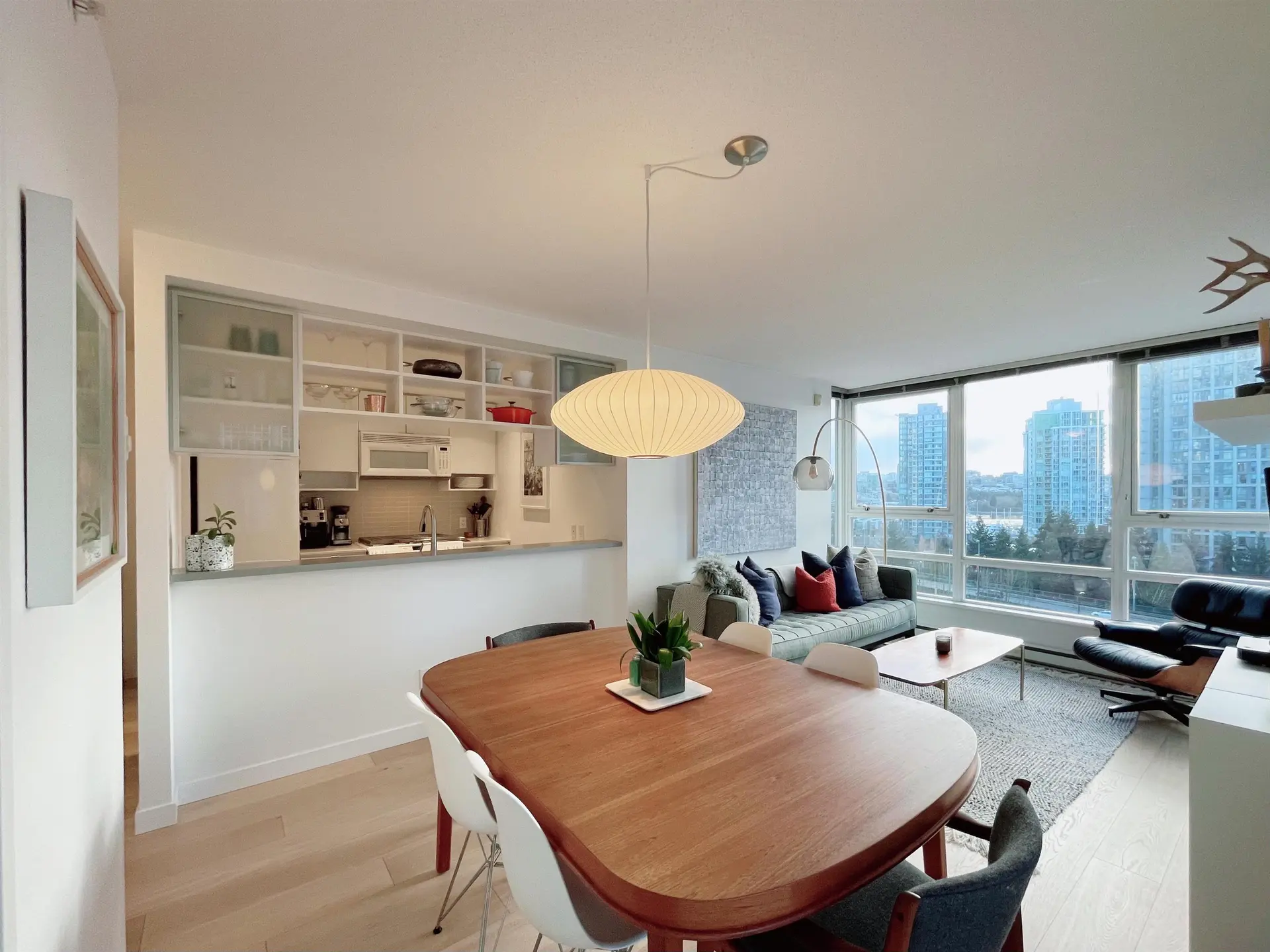 #1110 928 Beatty Street - Image 2