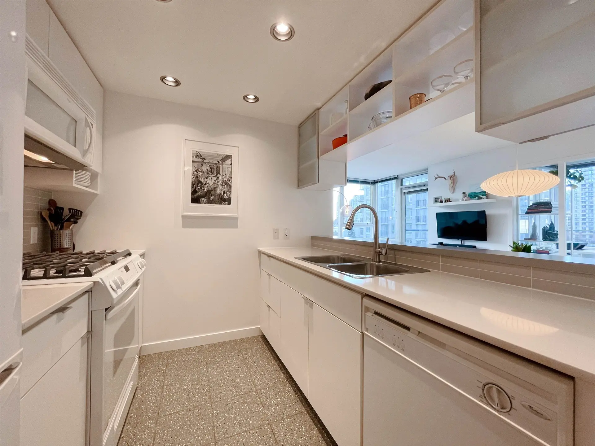 #1110 928 Beatty Street - Image 7