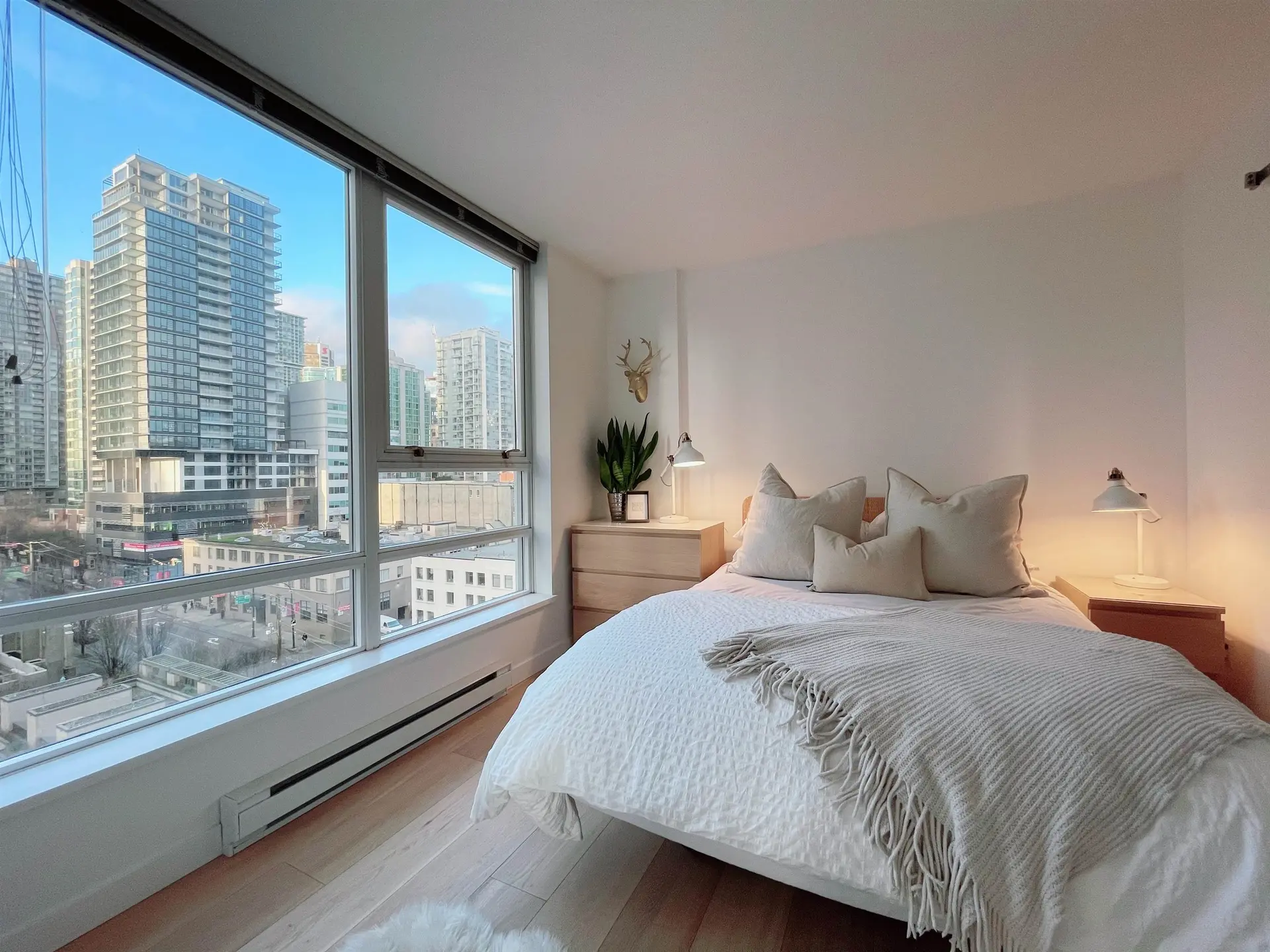 Property at #1110 928 Beatty Street, Vancouver, BC