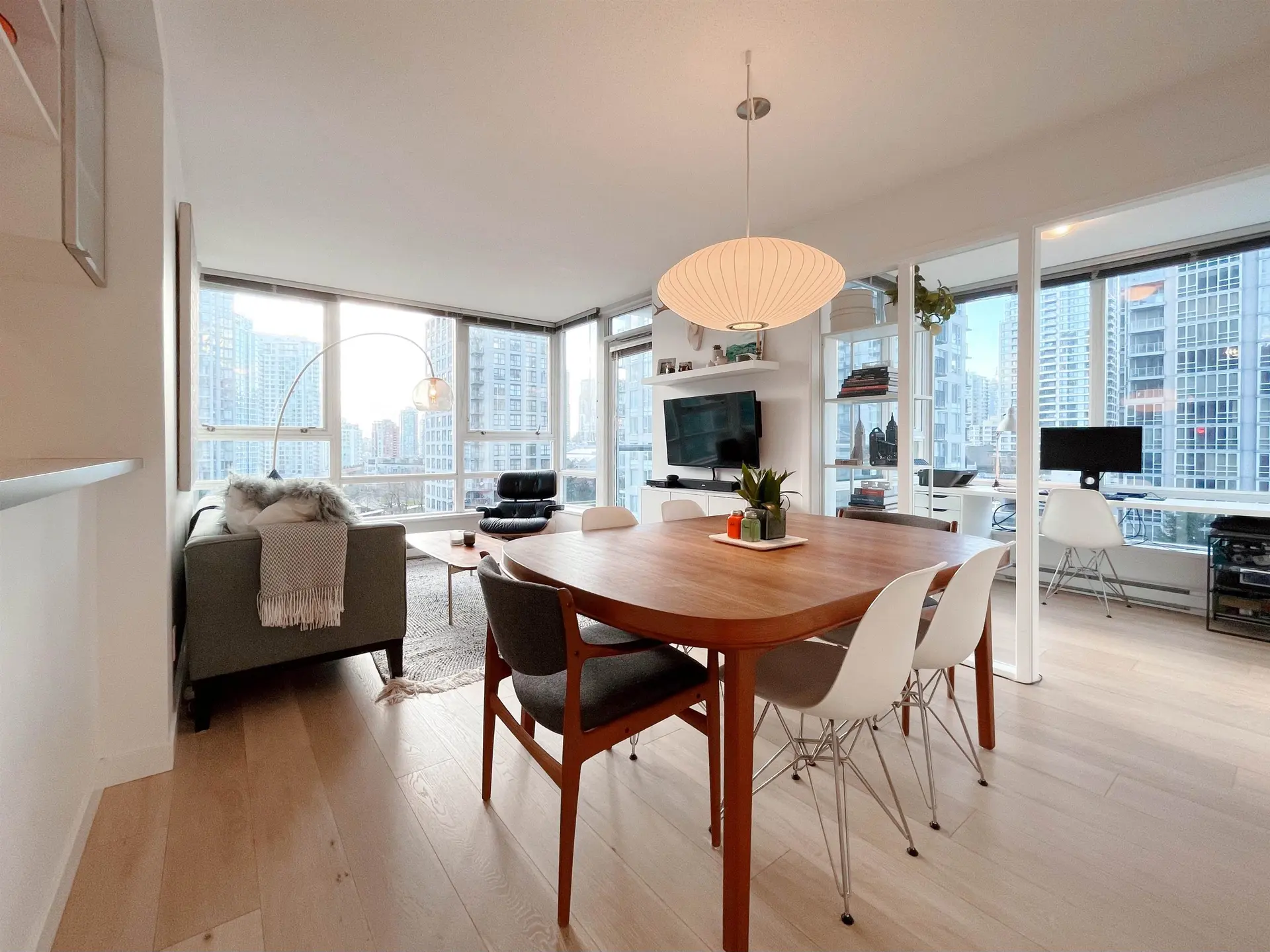 #1110 928 Beatty Street - Image 4