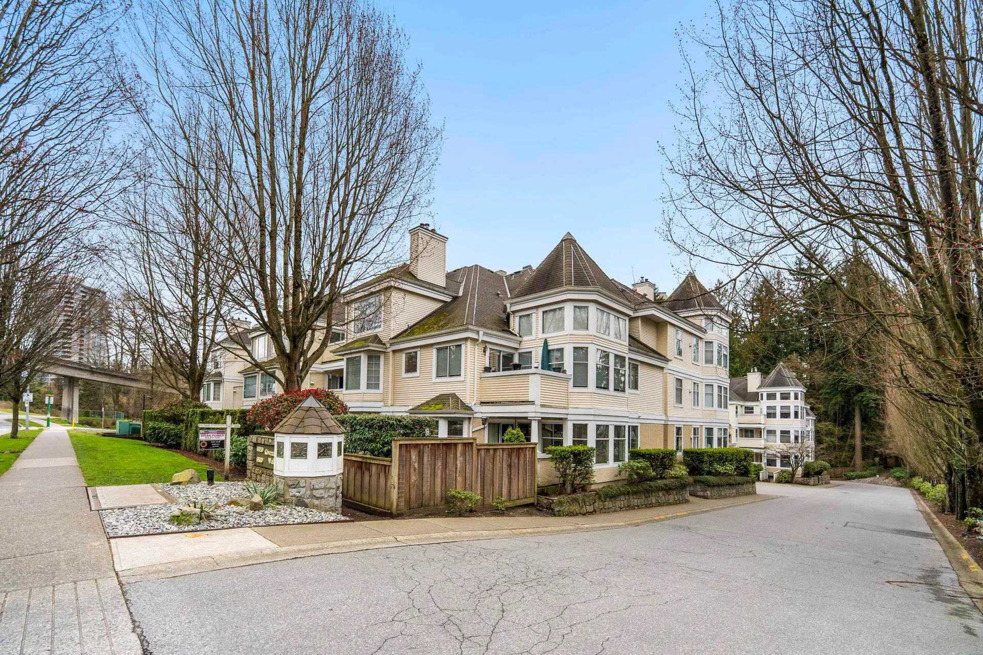 Property at #407 6820 Rumble Street, Burnaby, BC