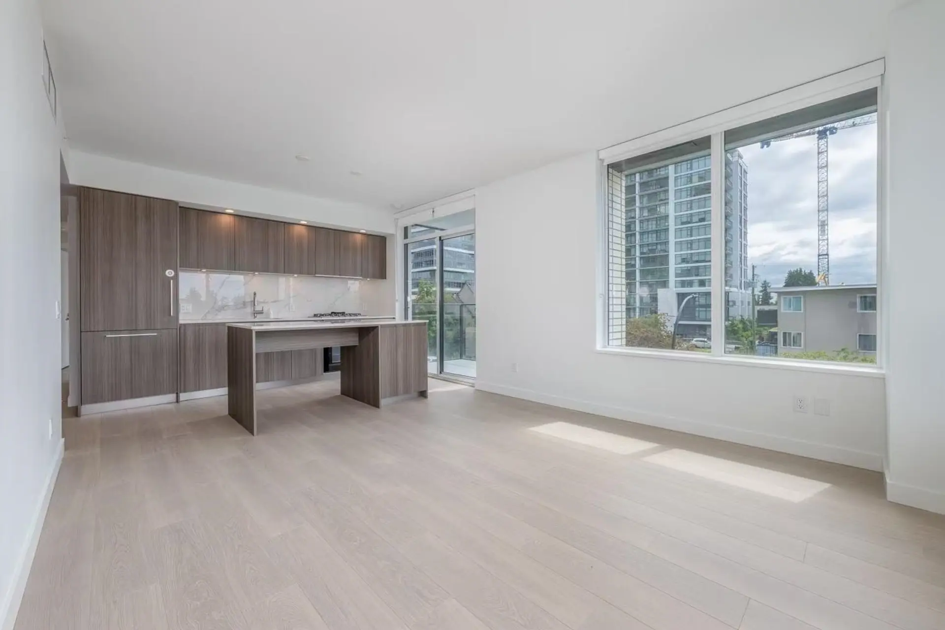 #204 6537 Telford Avenue - Image 2