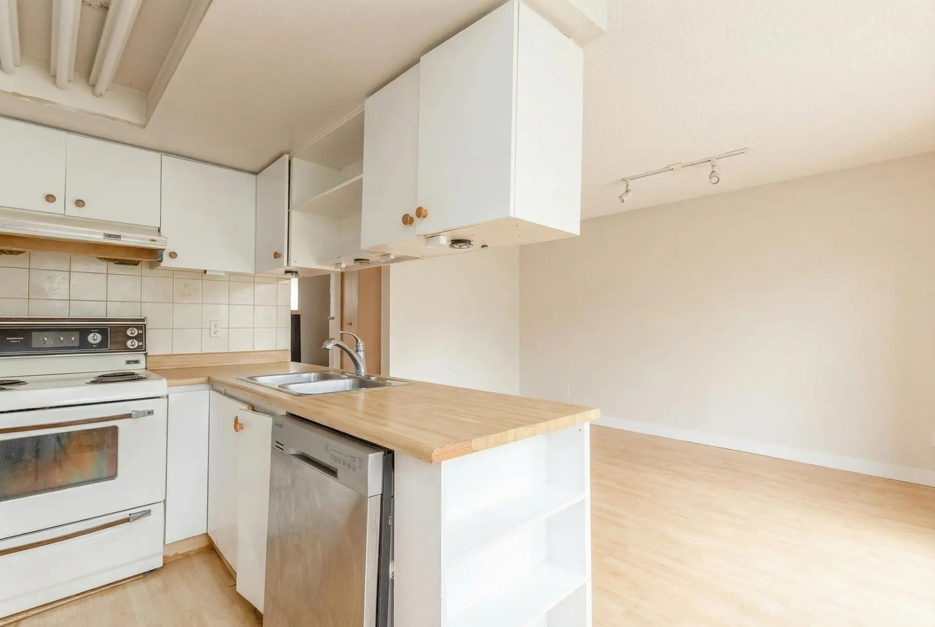 8168 Riel Place - Image 5