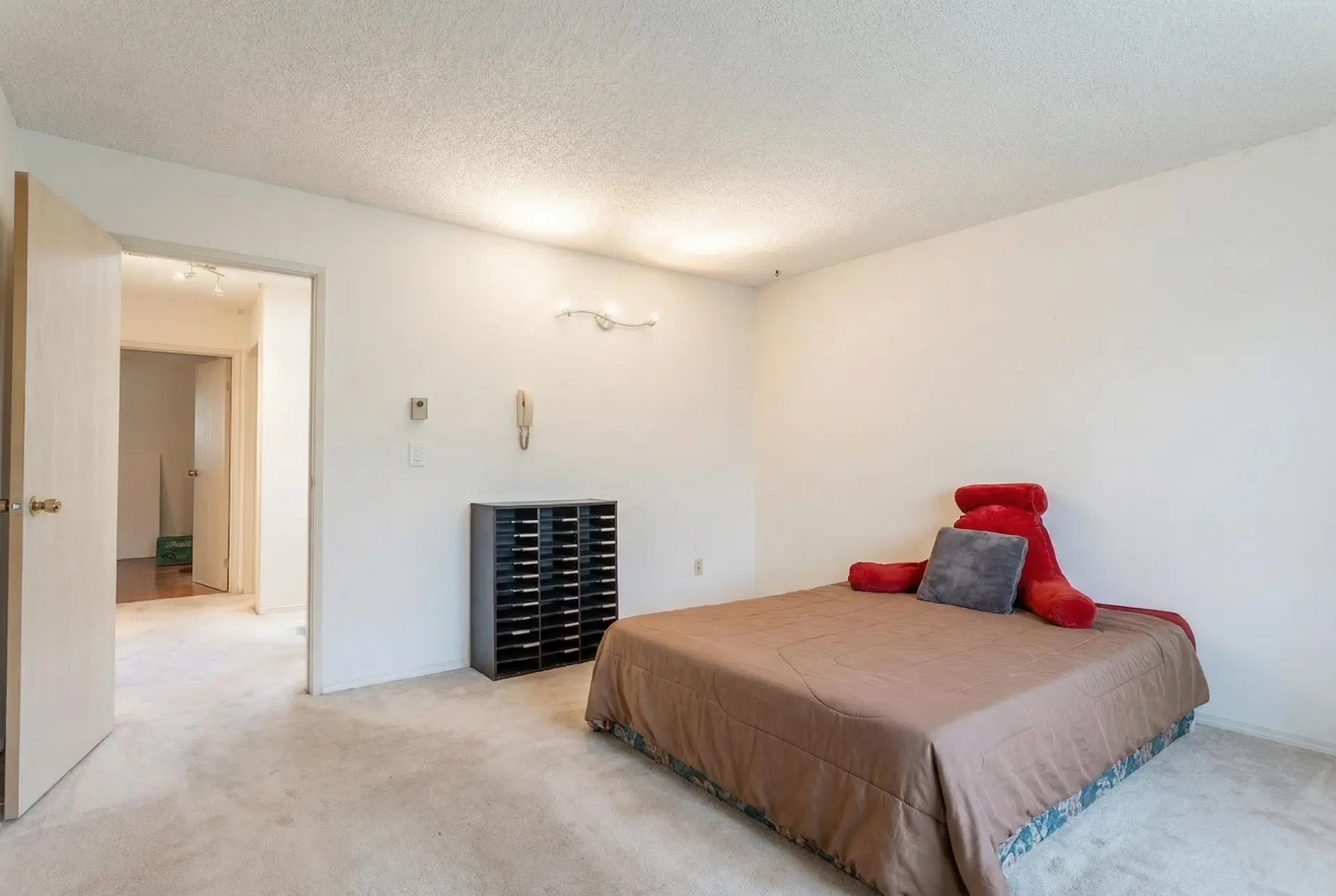 8168 Riel Place - Image 8