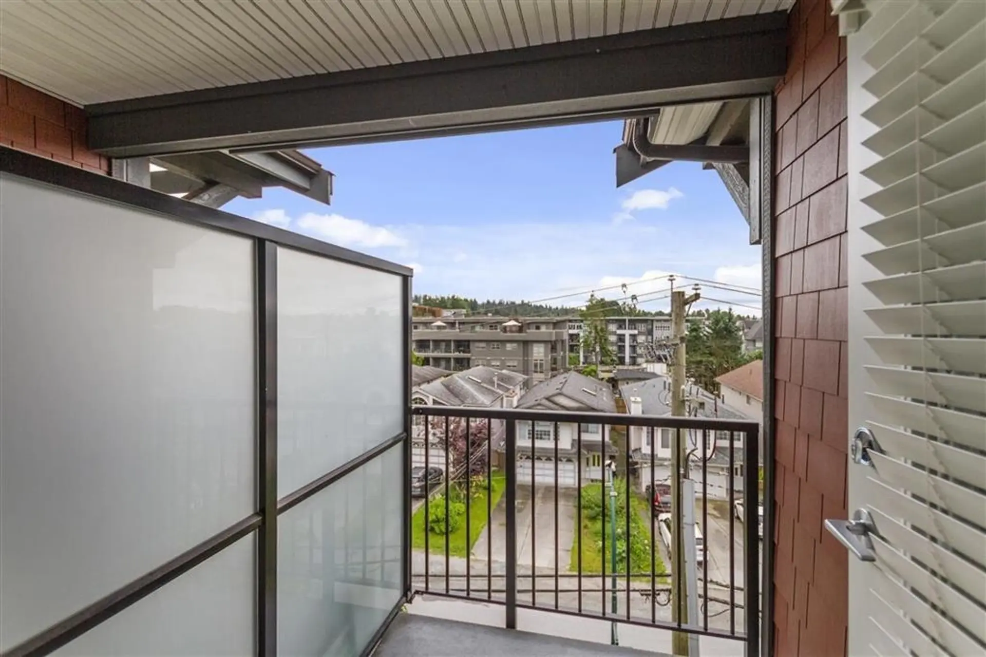 #405 2351 Kelly Avenue - Image 8