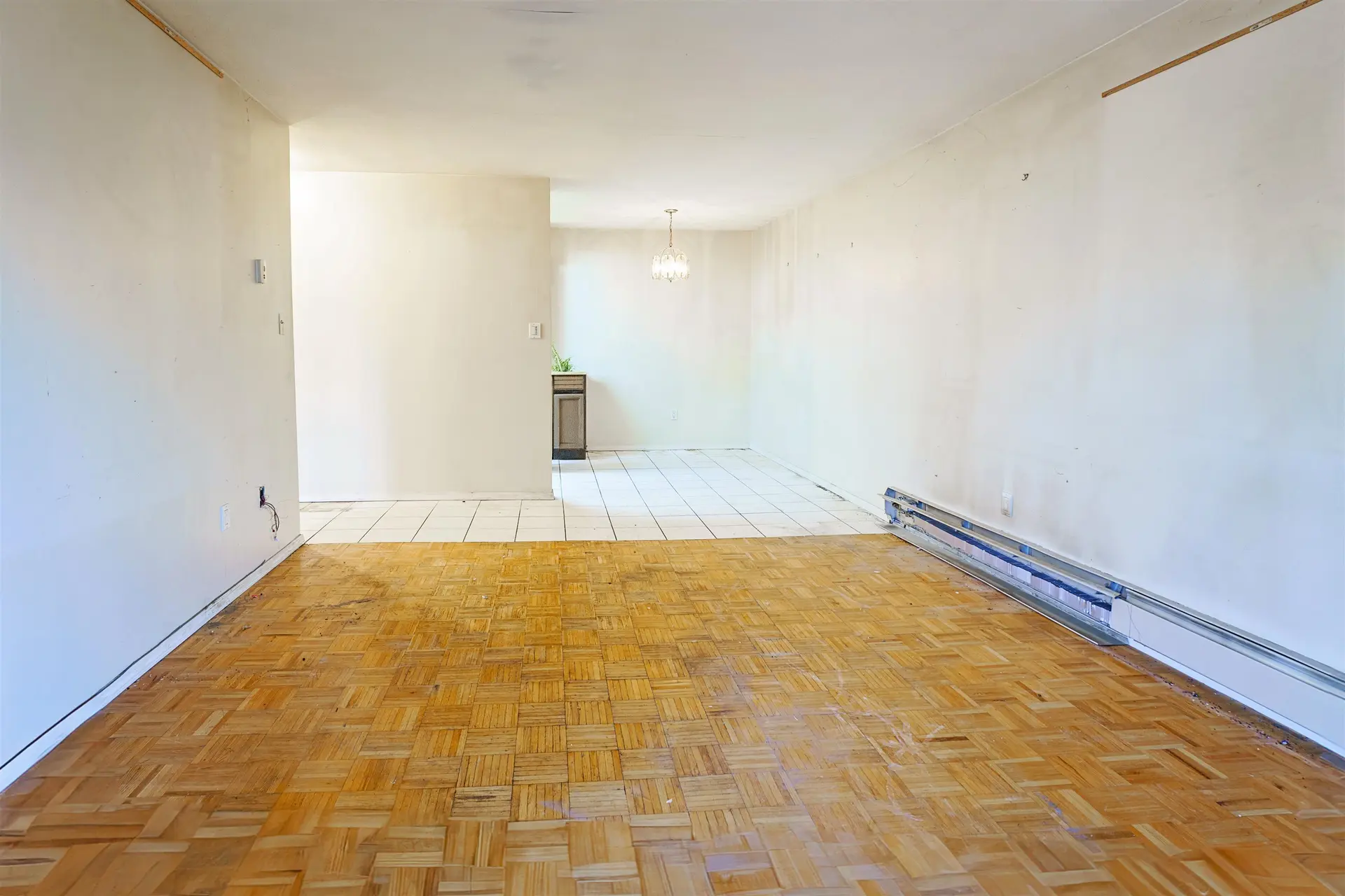 #305 466 E Eighth Avenue - Image 10