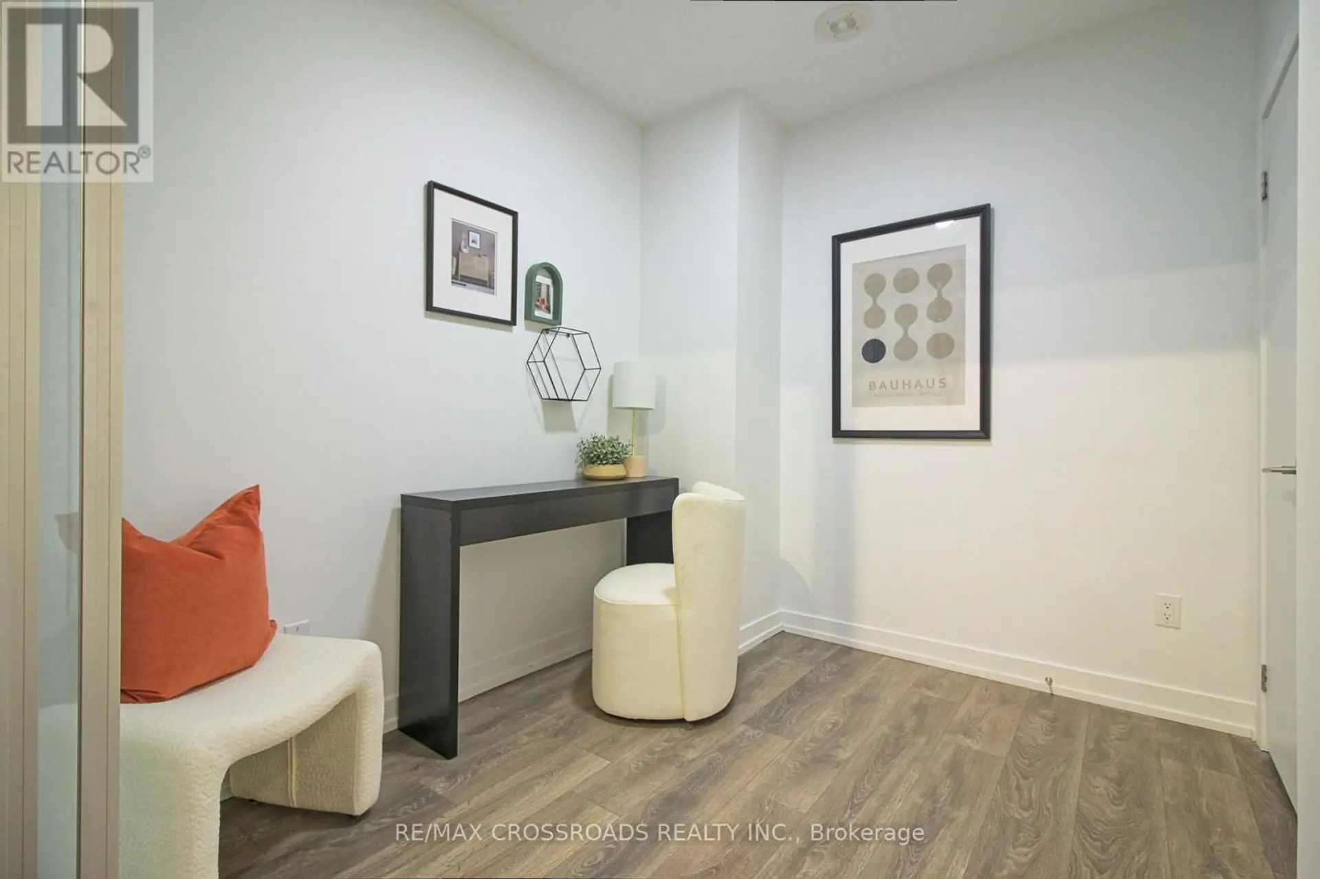 #2302 82 DALHOUSIE STREET - Image 5