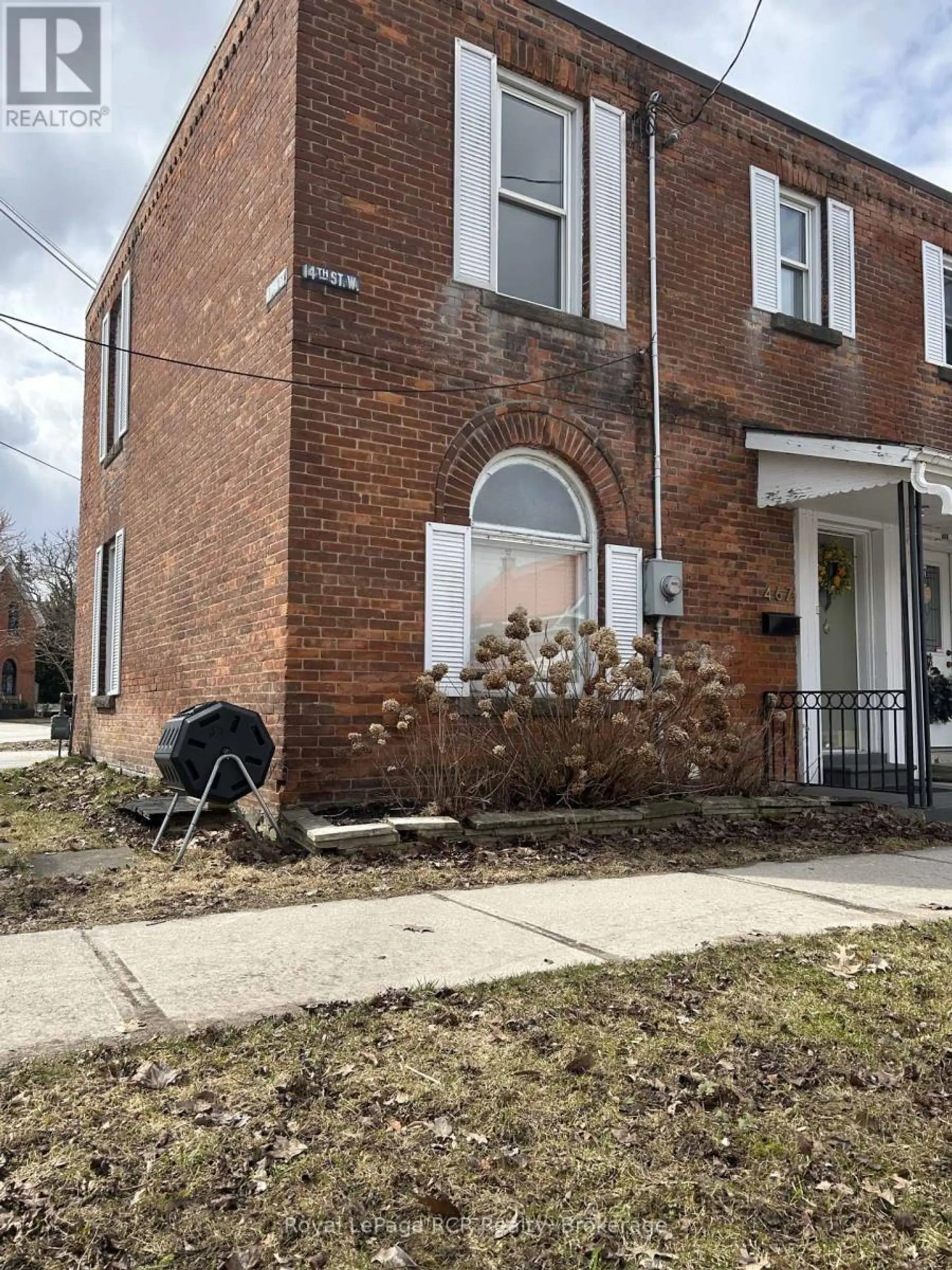 467 14TH STREET W - Image 1
