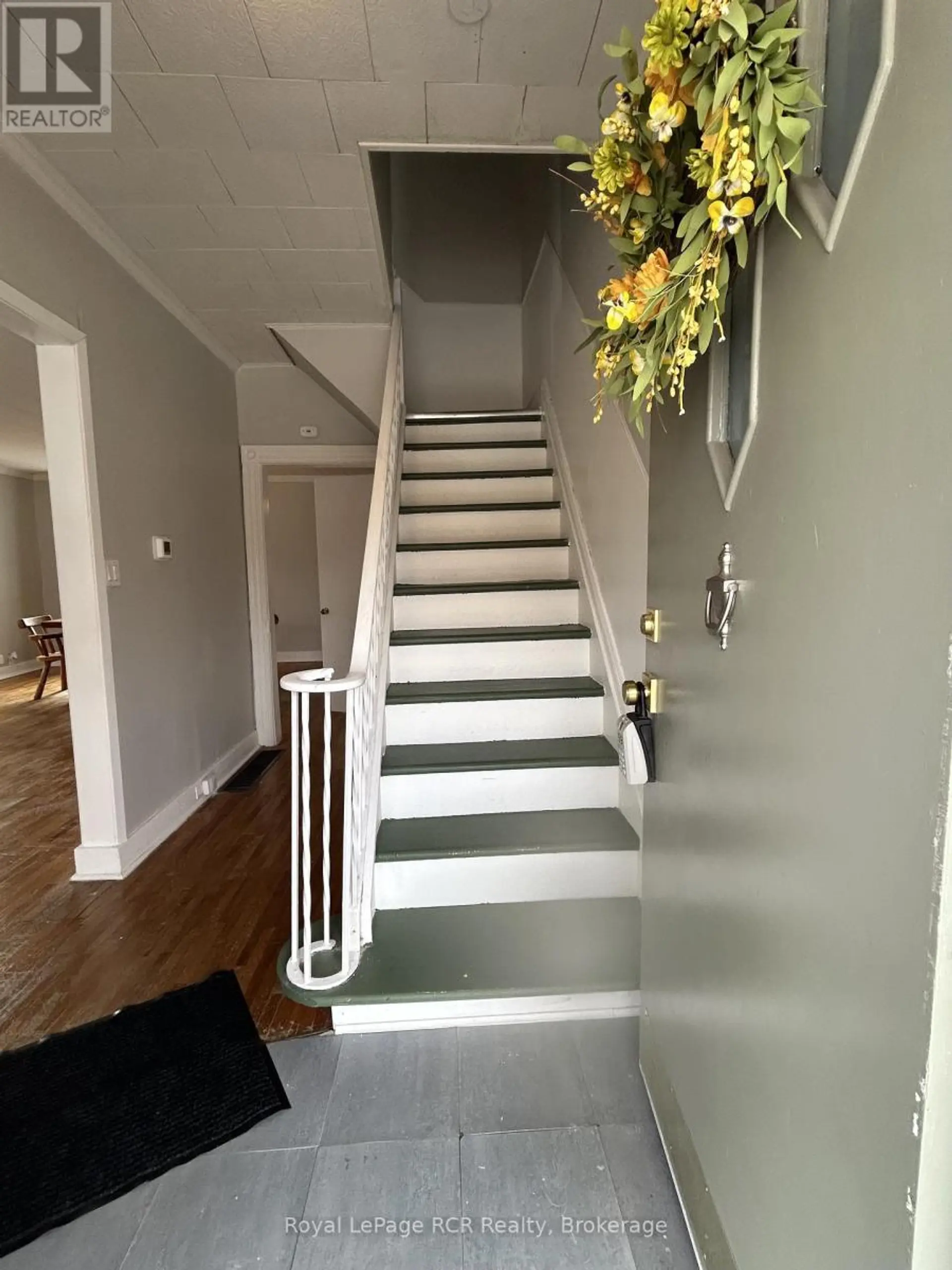467 14TH STREET W - Image 3